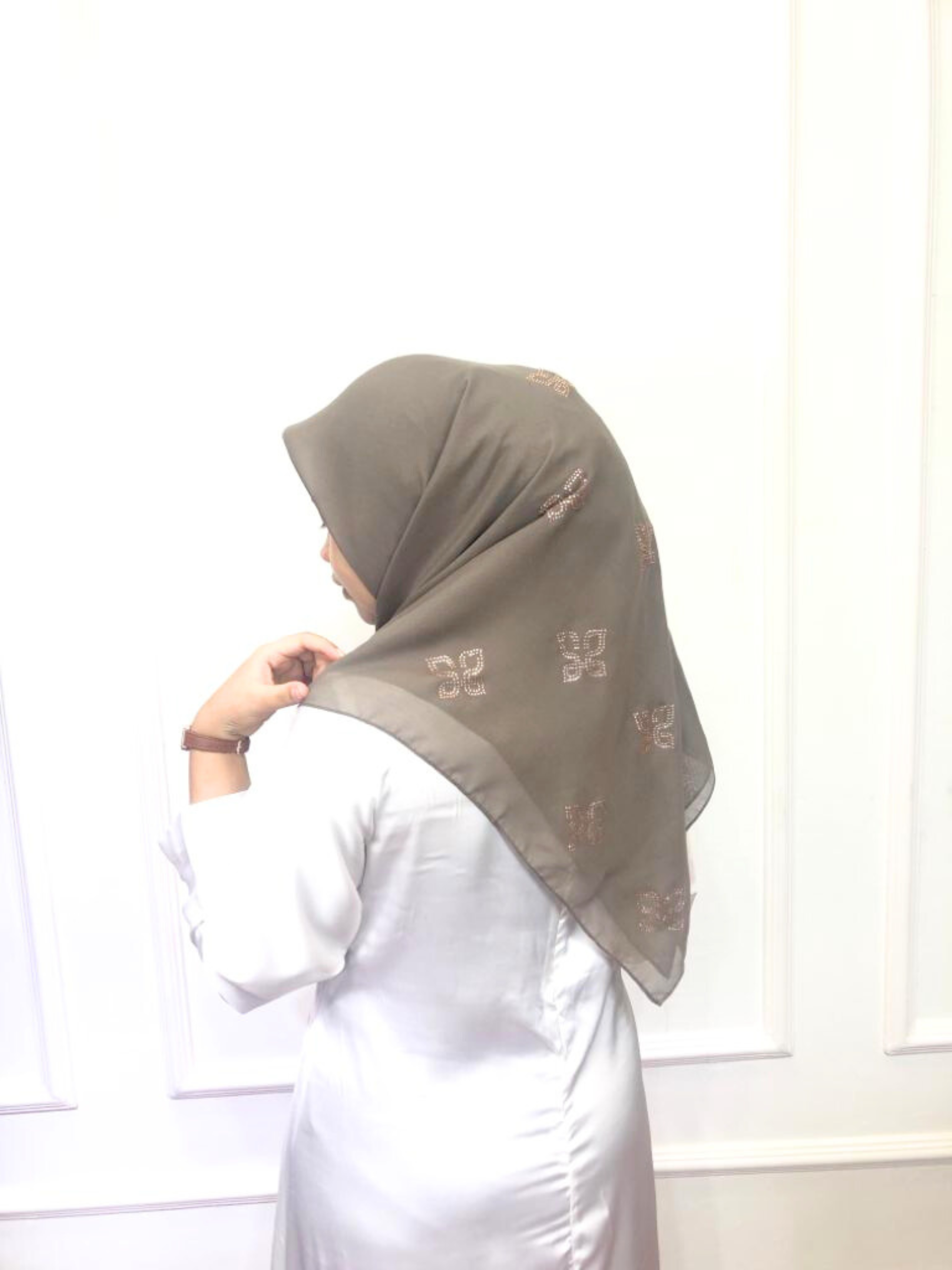 Hijau Square - Amorra Series 02 - Sand