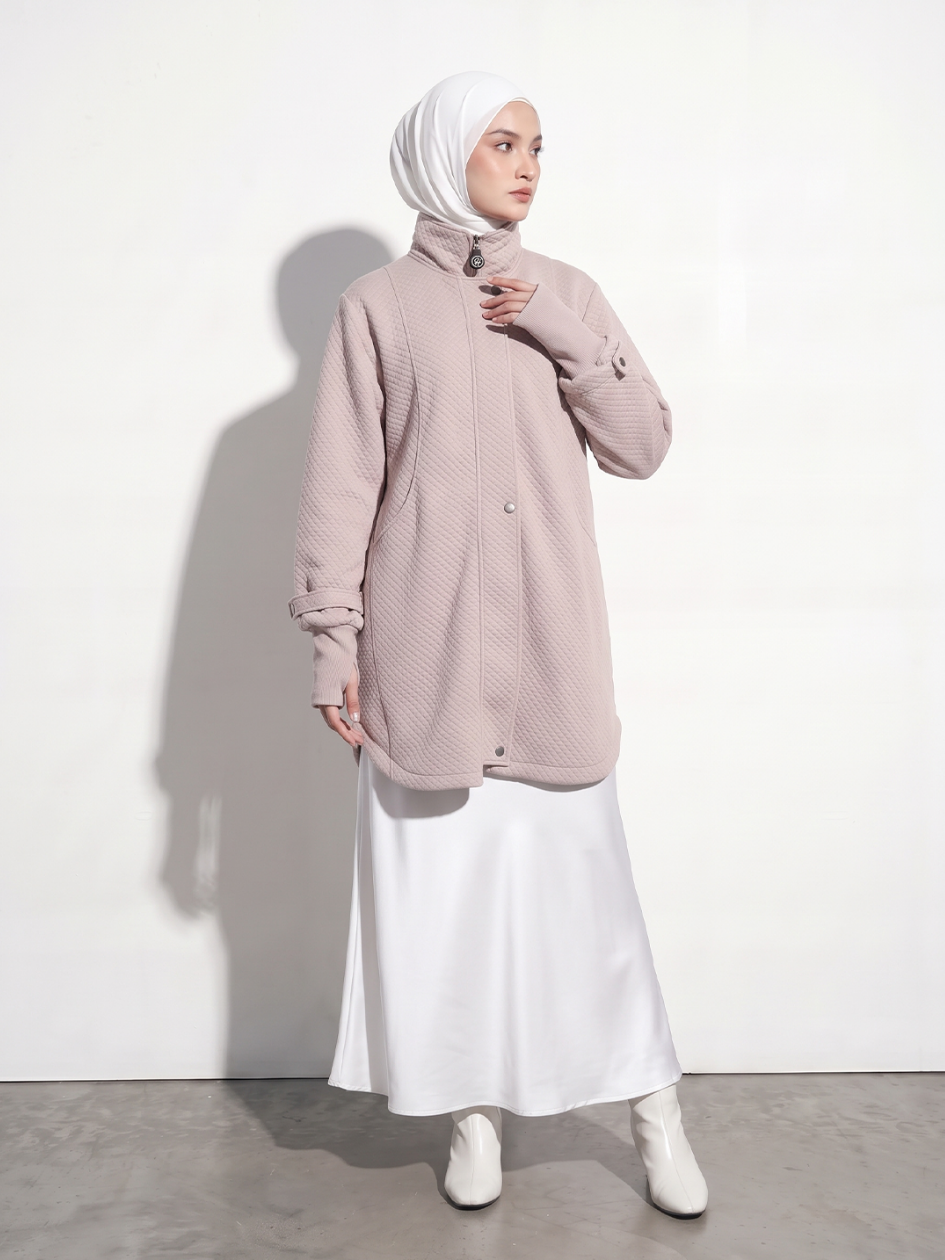 Hijacket Marwah Jaket Wanita Muslimah Modest Feminim untuk Traveling & Daily Wear