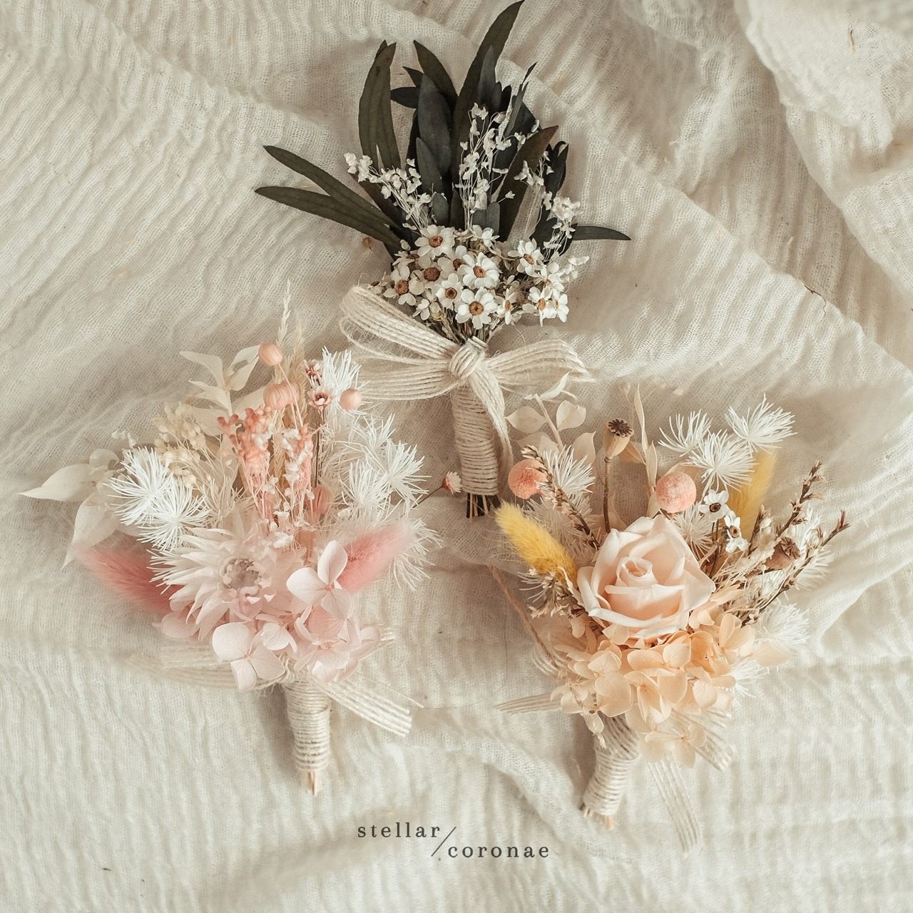 StellarCoronae - Boutonniere Groom