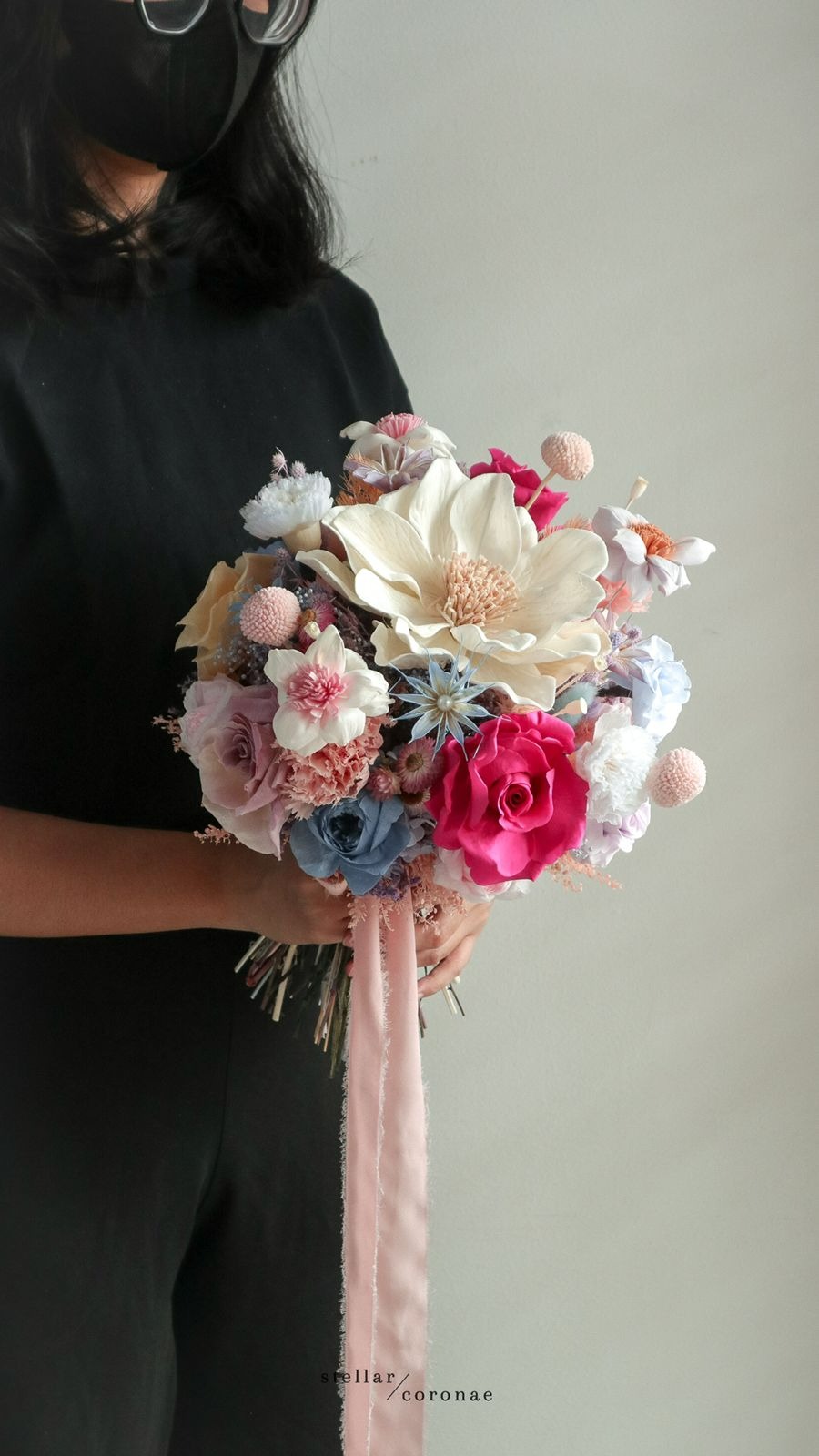 StellarCoronae - Large Hand Bouquet