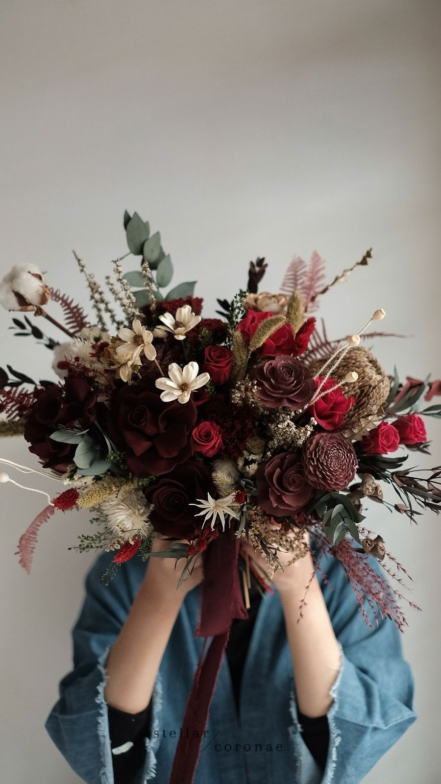 StellarCoronae - Large Hand Bouquet