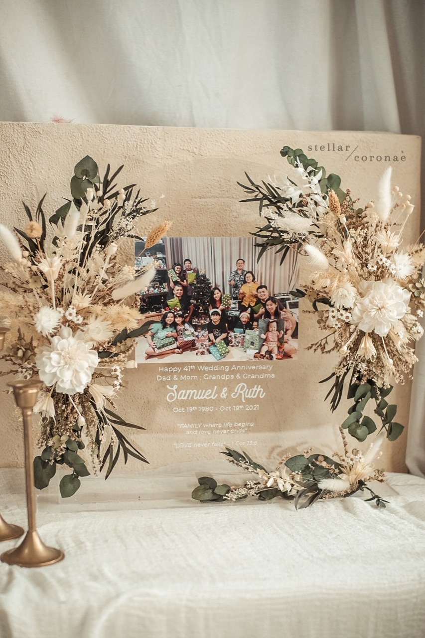 A3 Flower Arch | Bingkai Tulisan/Foto Bunga Kering | Hadiah Custom Hiasan Meja
