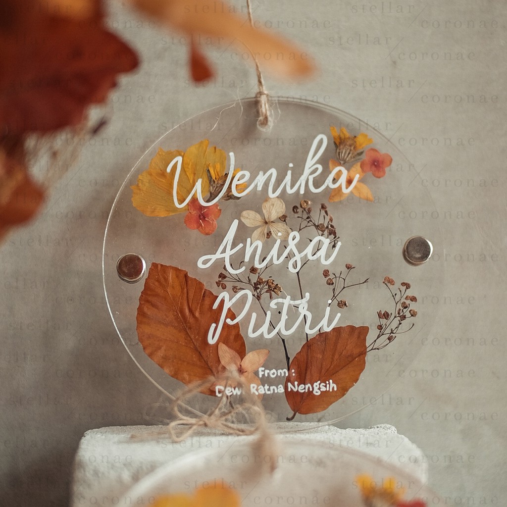 12cm Circle Pristine Hanging | Bingkai Tulisan/Foto Bunga Kering | Hadiah Custom Hiasan Dinding