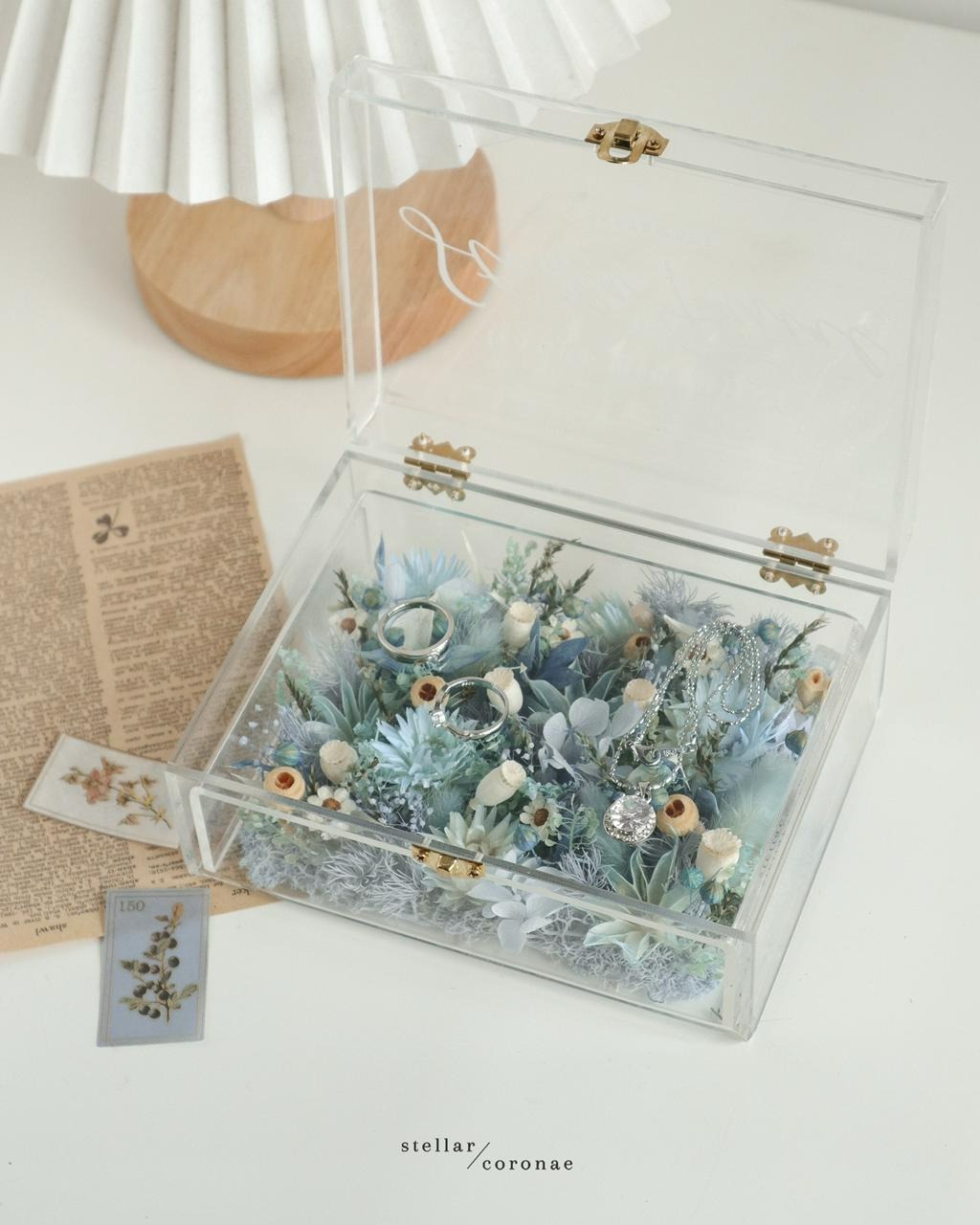 StellarCoronae - Regular Mahr Box Small Landscape