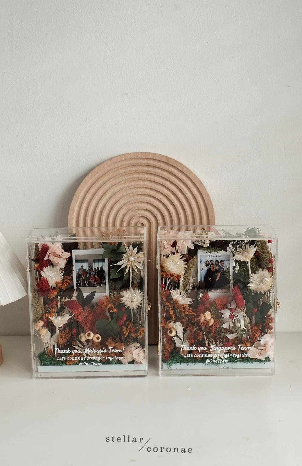 StellarCoronae - Flower Photo Box Large