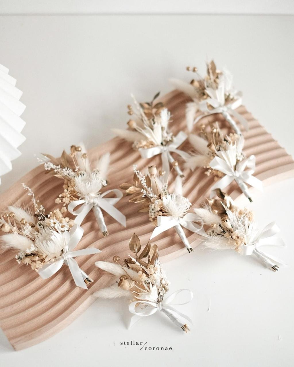 StellarCoronae - Boutonniere Father / Family / Bestman
