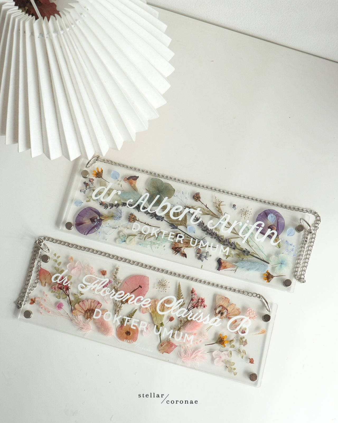 10x30cm Rectangle Pristine Hanging/Standing | Bingkai Tulisan Nama Bunga Kering | Hadiah Custom Hiasan Meja/Dinding