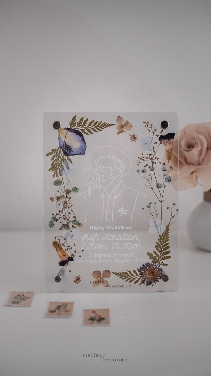 A5 Pristine Portrait/Landscape | Bingkai Tulisan/Foto Bunga Kering | Hadiah Custom Hiasan Meja
