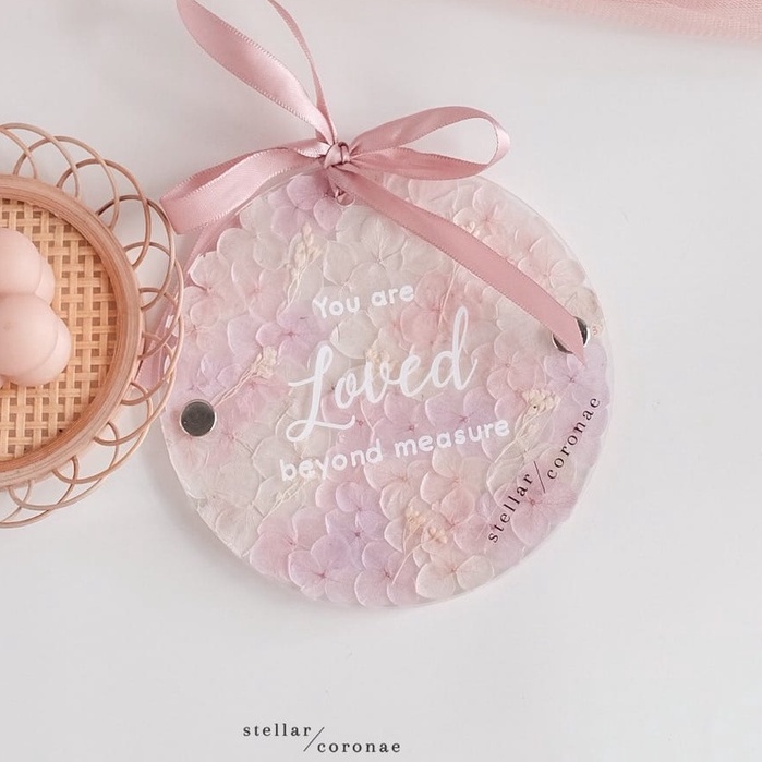 12cm Circle Pristine Hanging Preserved Hydrangea | Bingkai Tulisan/Foto Bunga Kering | Hadiah Custom Hiasan Dinding
