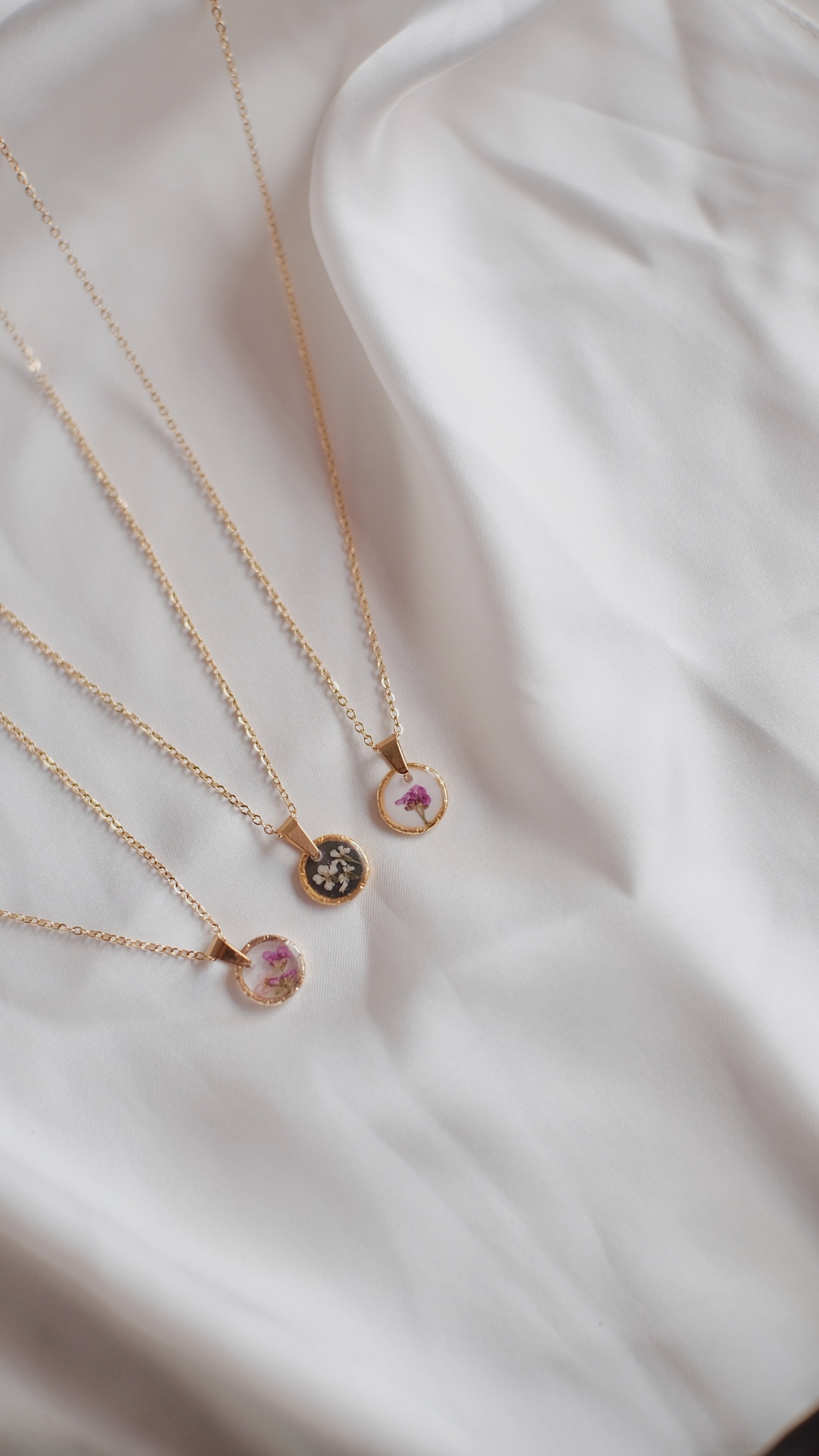StellarCoronae - Necklace Gold