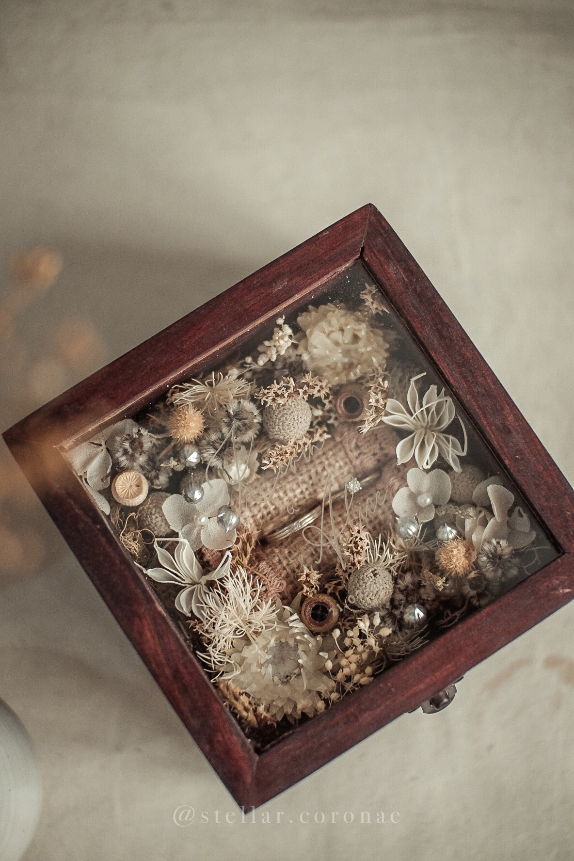 StellarCoronae - Wooden Ring Box