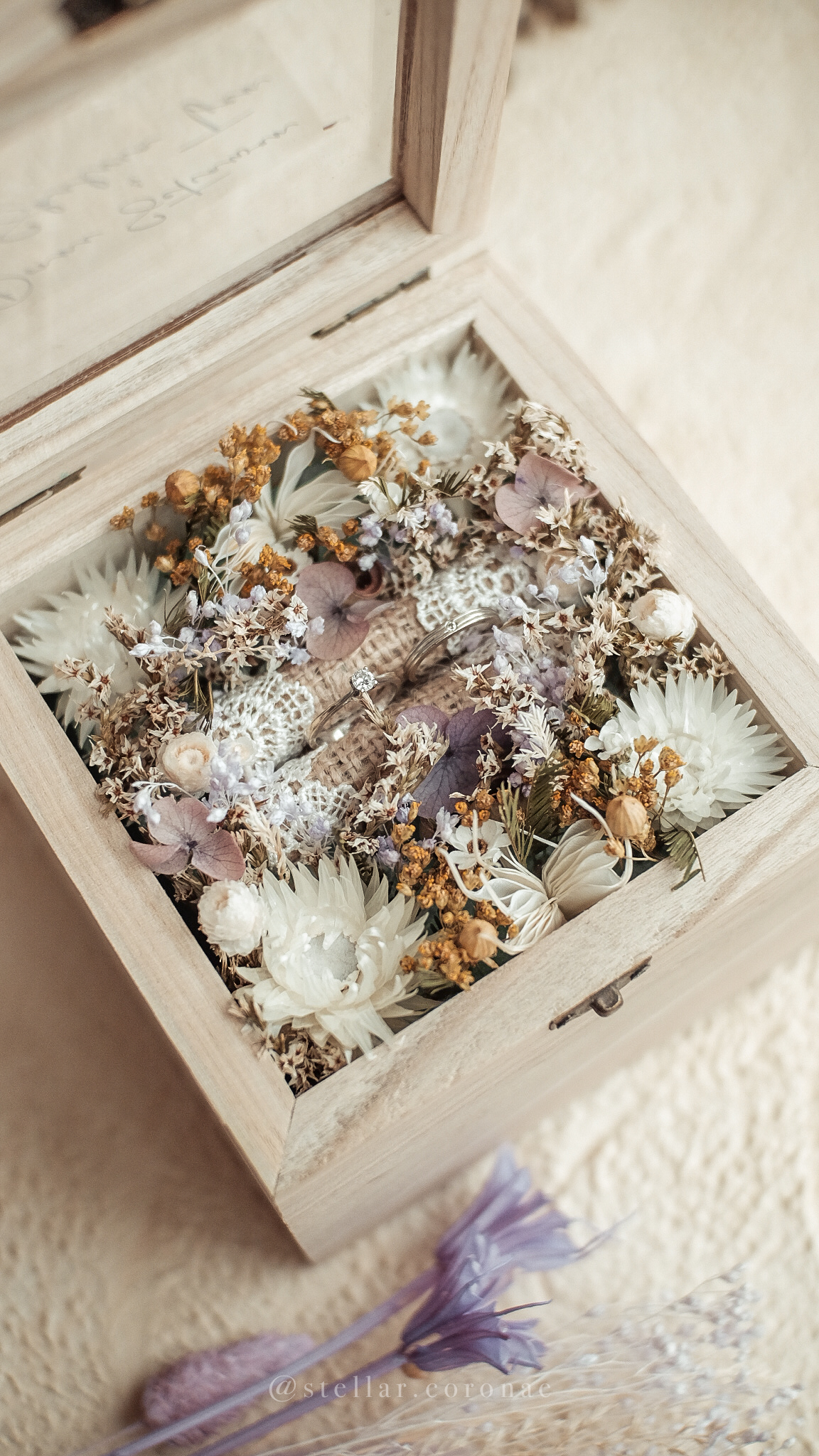 StellarCoronae - Wooden Ring Box