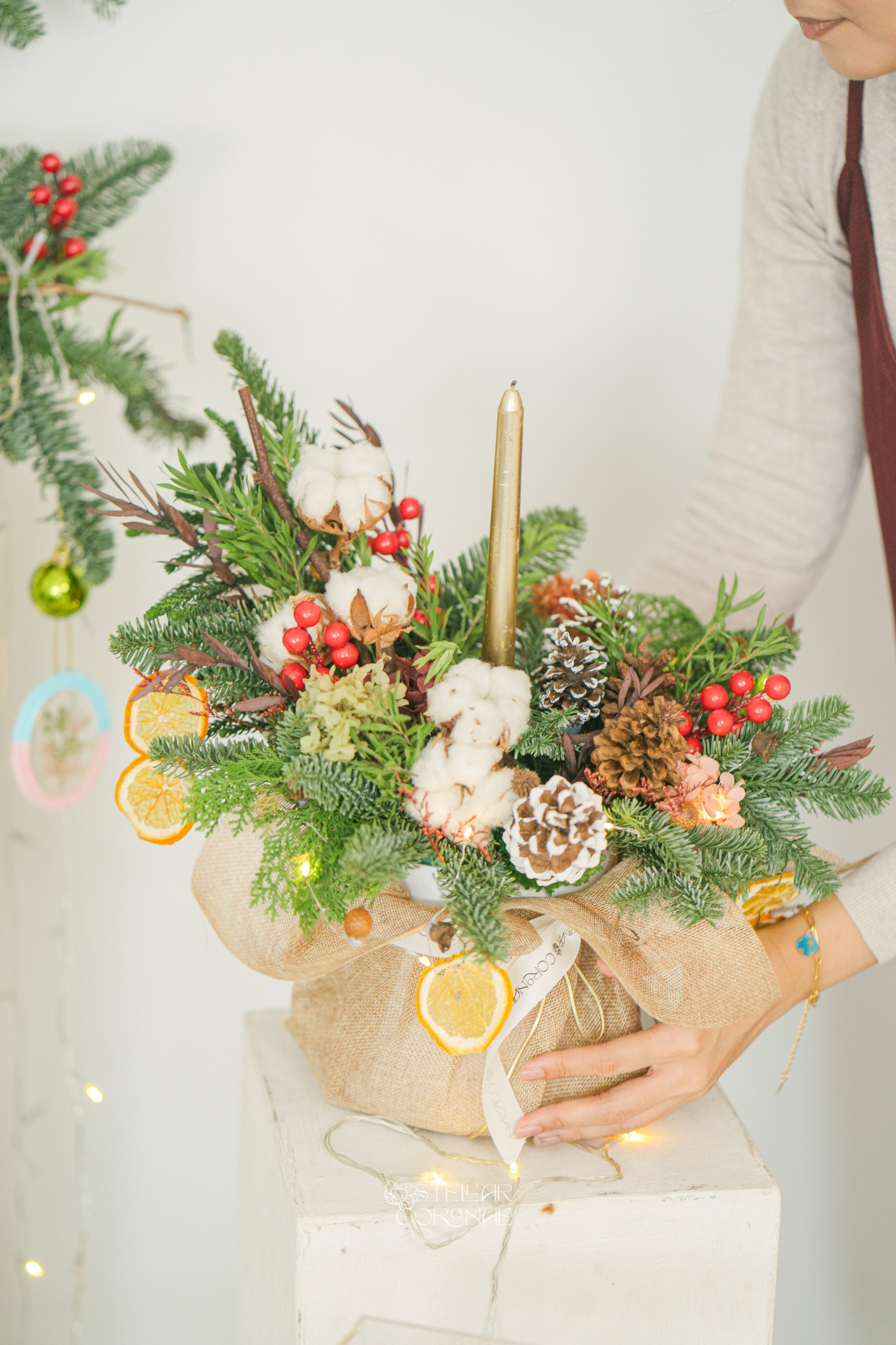 StellarCoronae - Christmas Candle Holder
