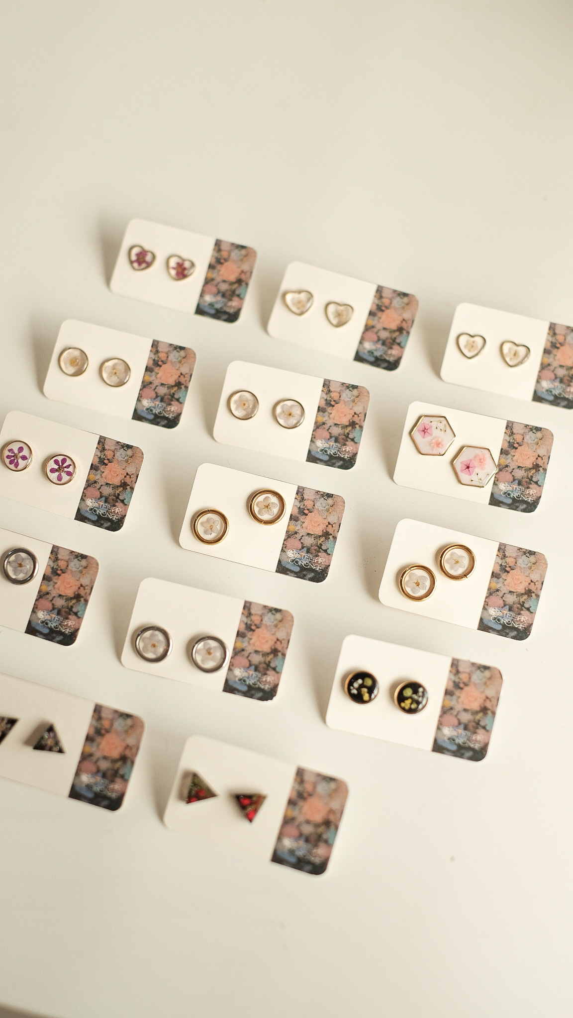 StellarCoronae - Ring Circle Studs Earrings