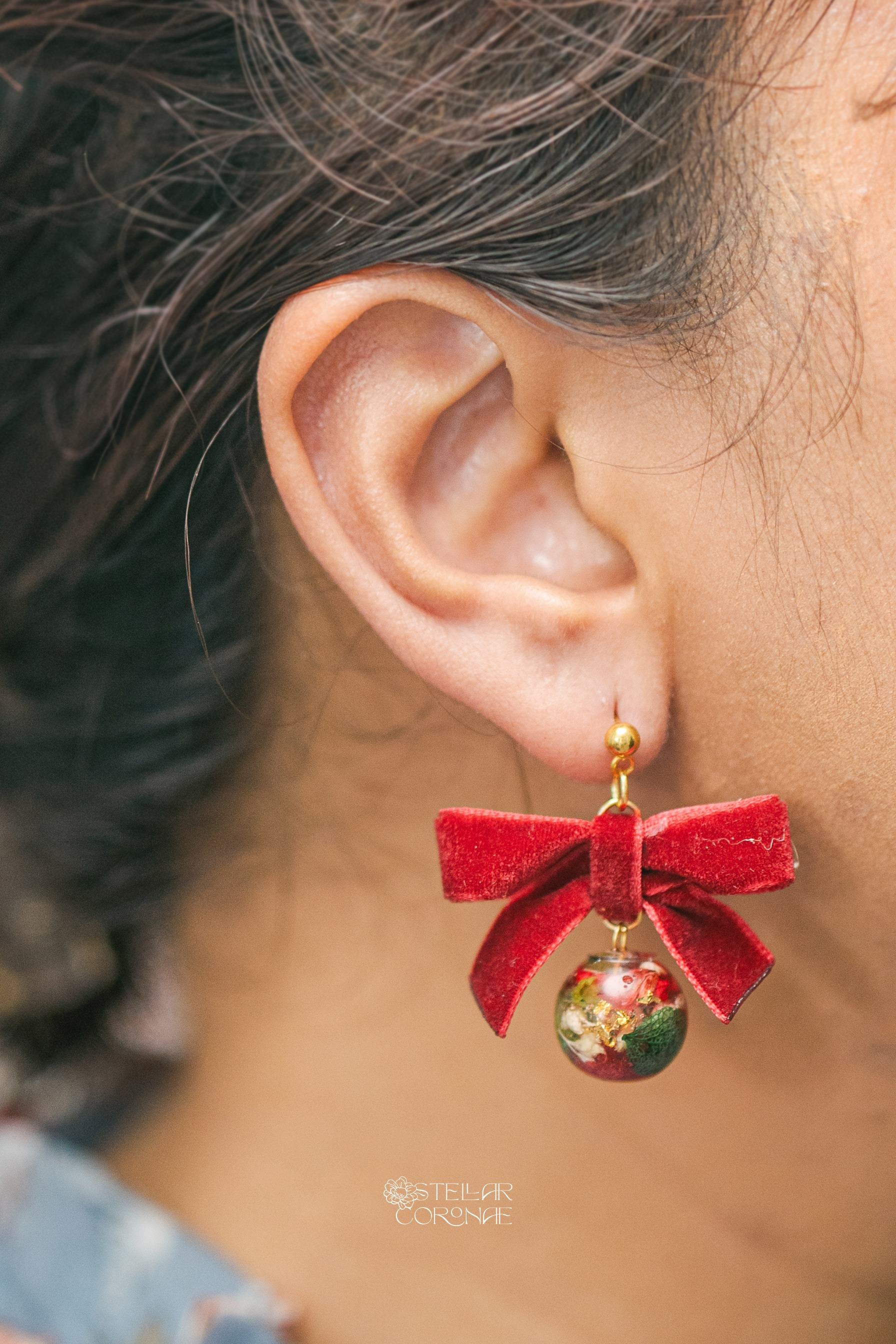 StellarCoronae - Christmas Reinderr's Ribbons - Ball Earrings