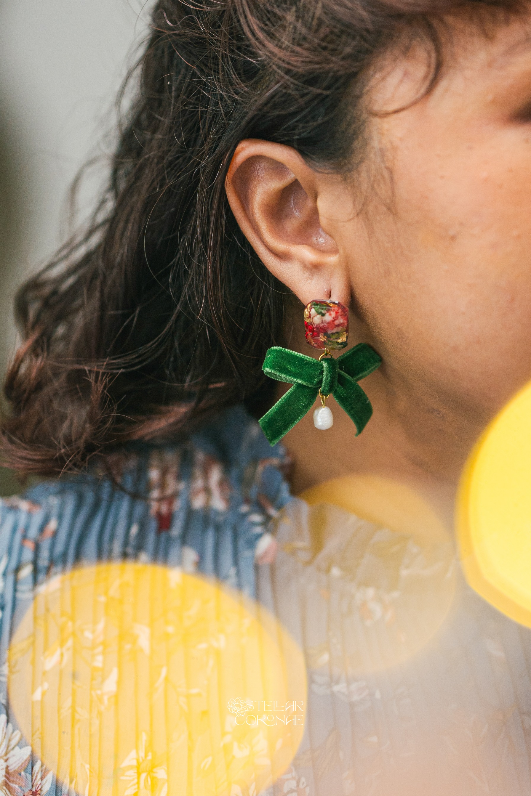 StellarCoronae - Christmas Reinderr's Ribbons - Diamond Earrings