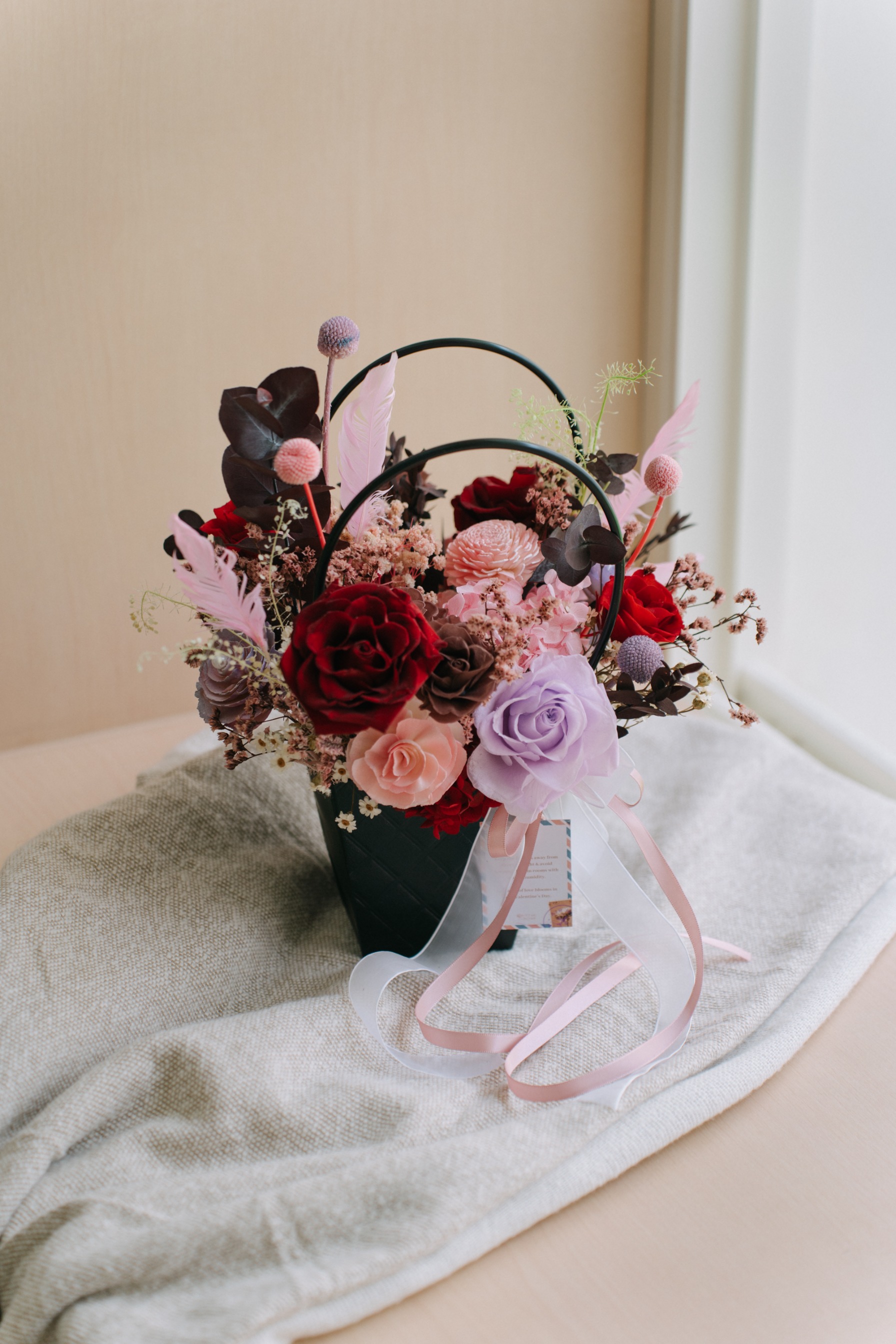 Flower Bag Small | Rangkaian Bunga Kering dalam Tas Jinjing