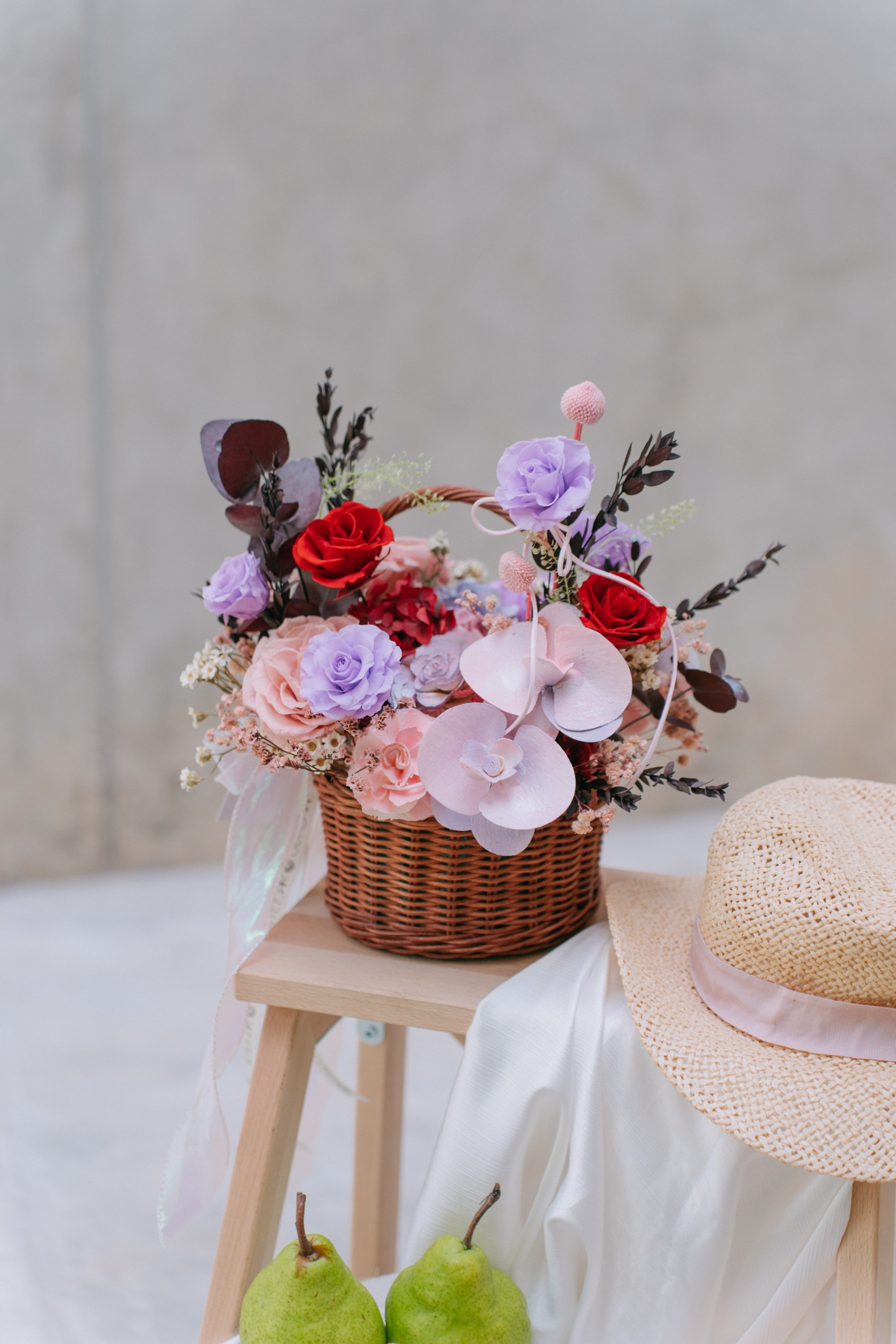 Flower Basket | Rangkaian Bunga Kering dalam Keranjang Natural