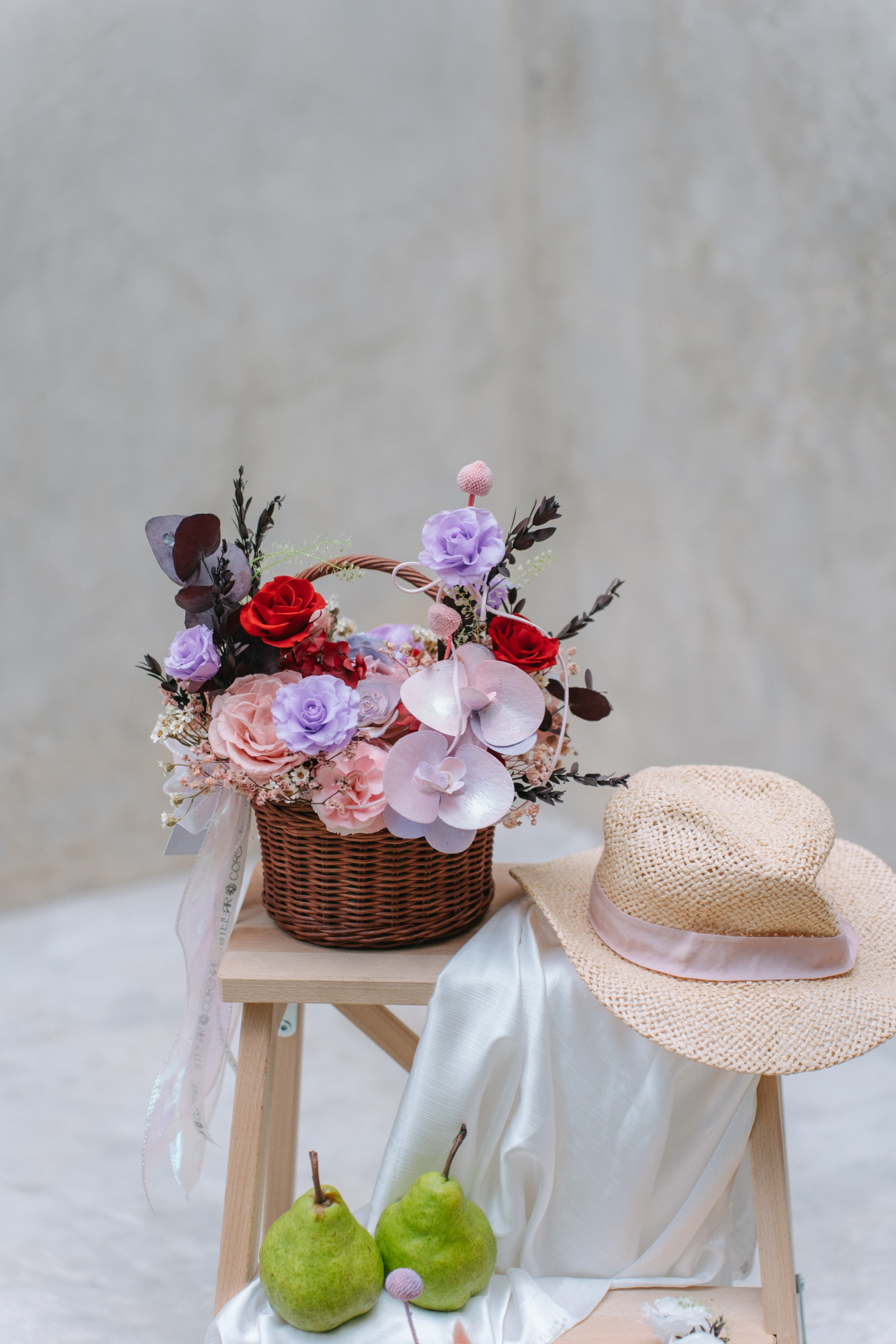 Flower Basket | Rangkaian Bunga Kering dalam Keranjang Natural