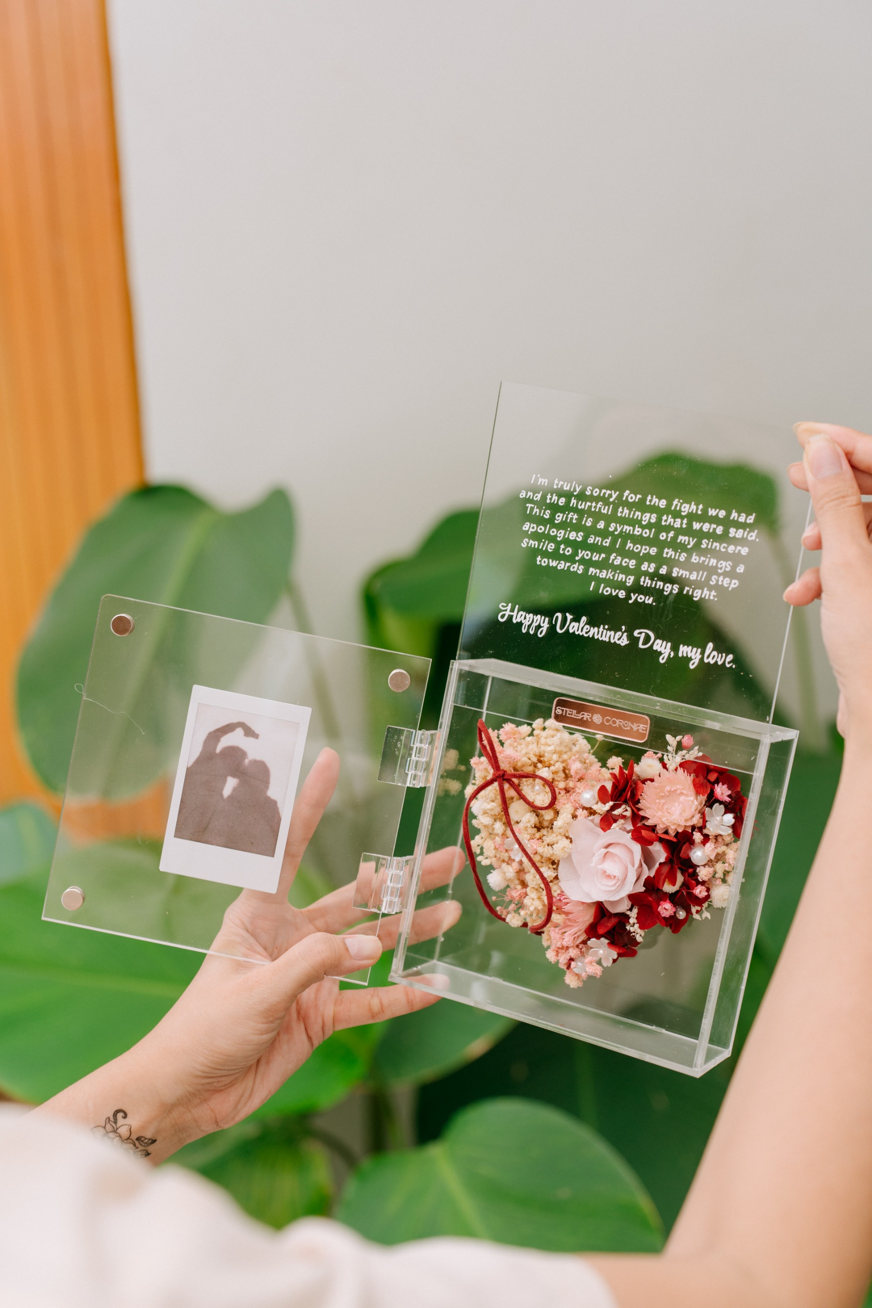 StellarCoronae - Flower Book | Bingkai Foto | Hiasan Meja | Kado | Hadiah | Kado Valentine