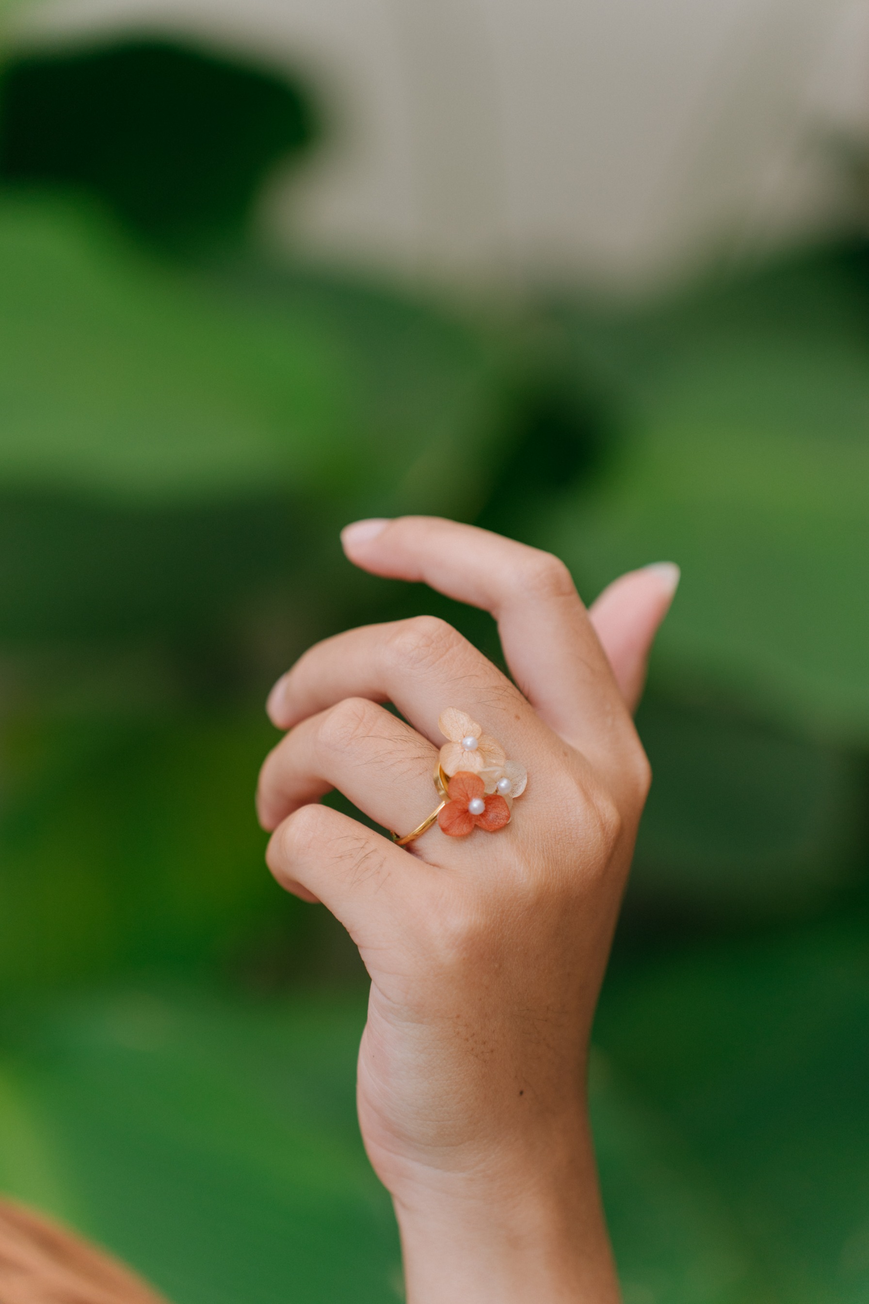 StellarCoronae - Chromaflora Ring | Cincin Handmade dari Bunga Asli Hydrangea 