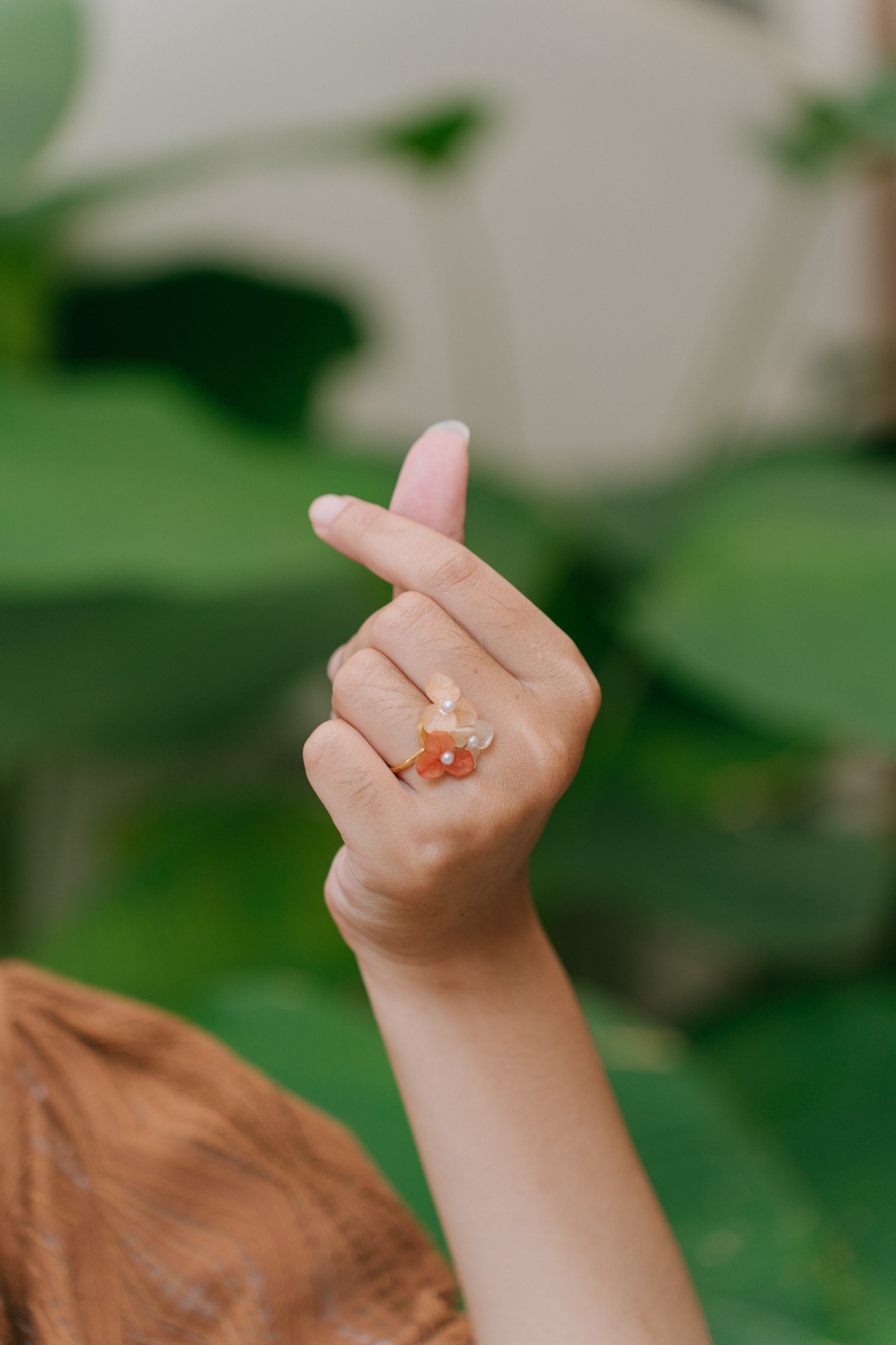 StellarCoronae - Chromaflora Ring | Cincin Handmade dari Bunga Asli Hydrangea 