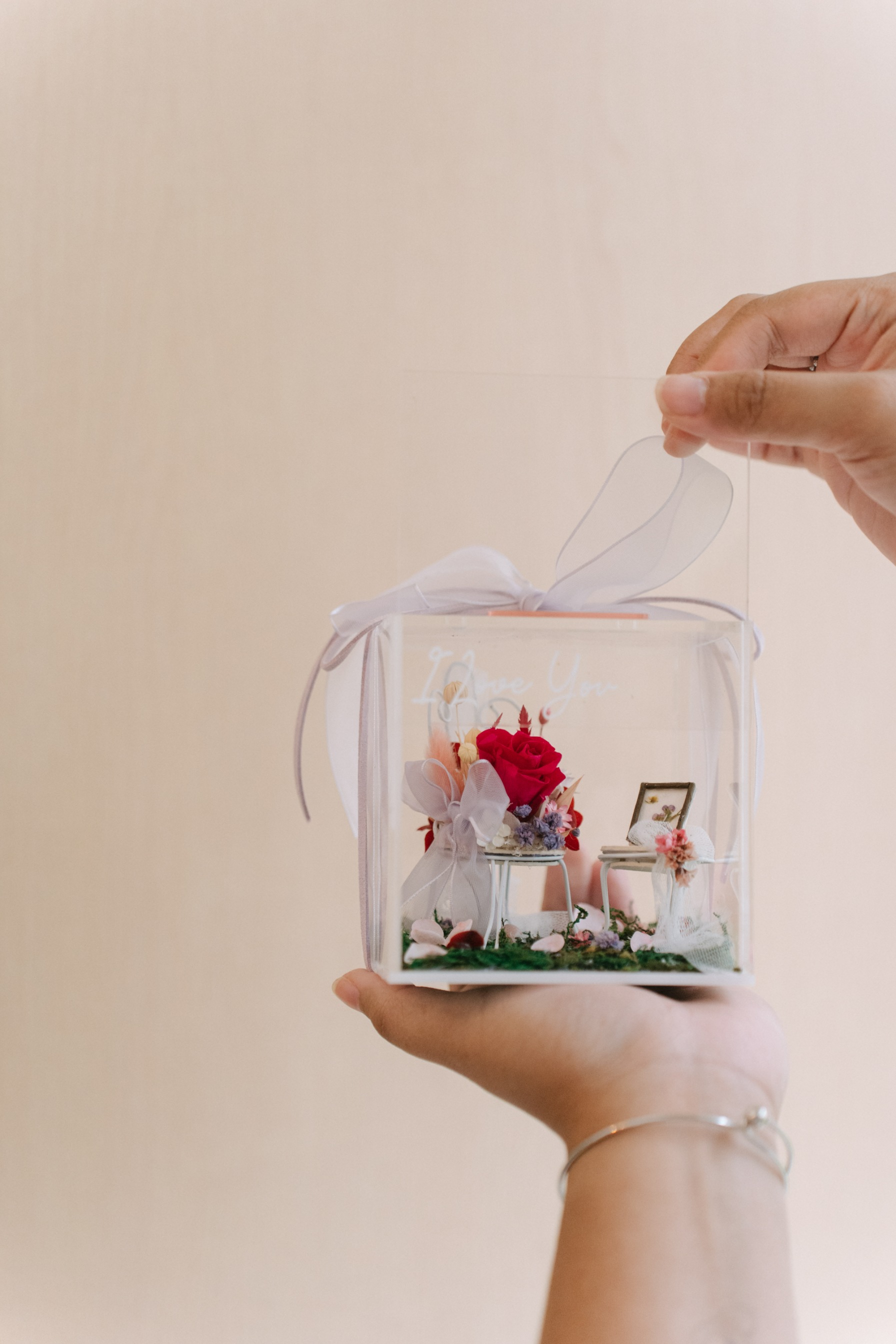 StellarCoronae - Floral Box | Bunga Kering | Hadiah | Kado Valentine | Kado Ulang Tahun | Hiasan Meja