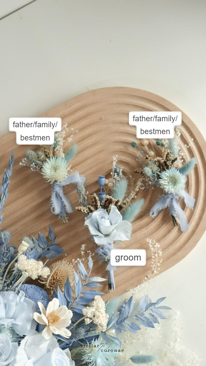 StellarCoronae - Boutonniere Groom