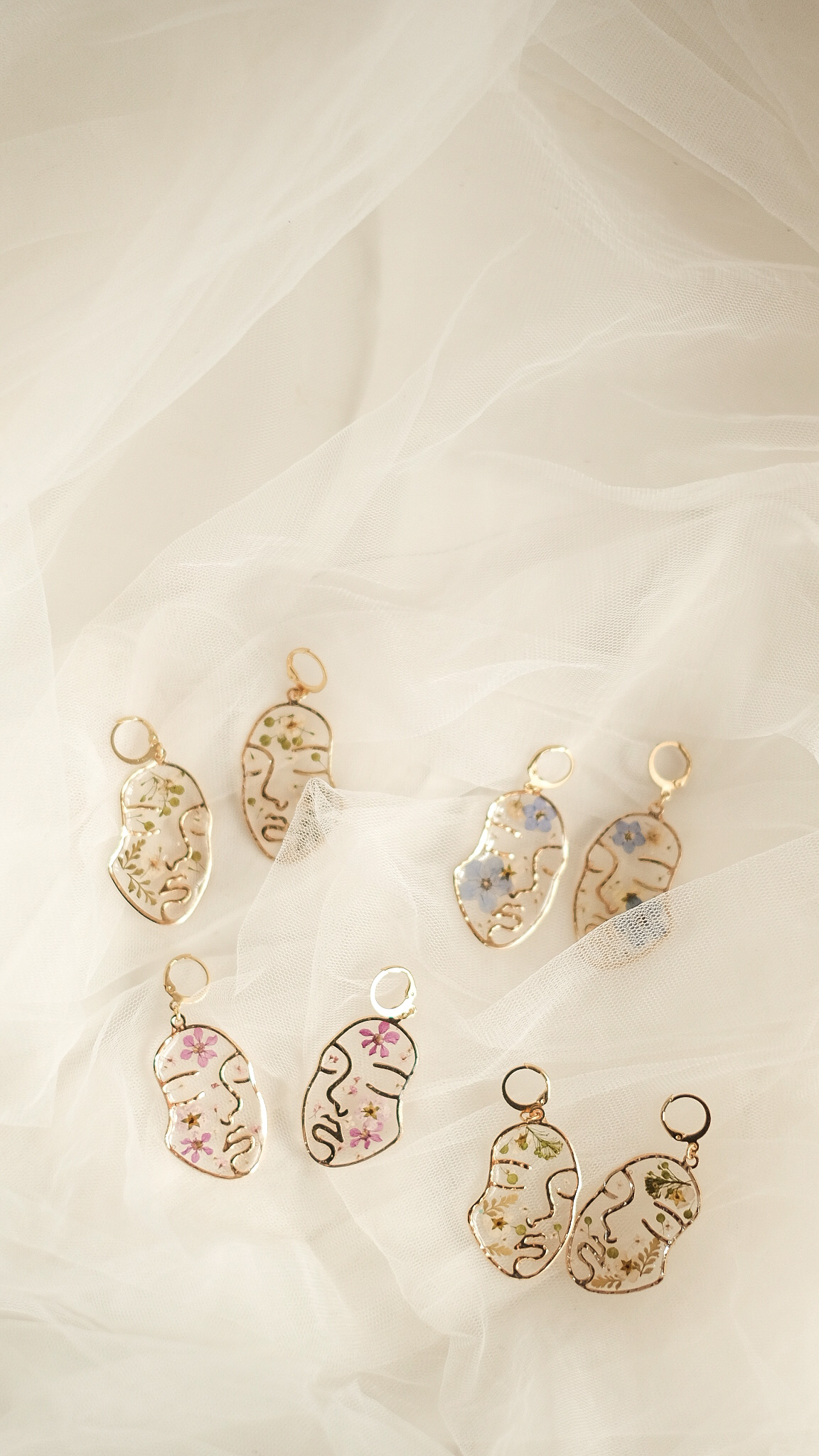 StellarCoronae - Face Electroplated Earrings