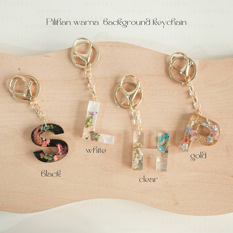 StellarCoronae - Alphabet Keychain CUSTOM | Gantungan Kunci | Bunga Kering | Bunga Asli