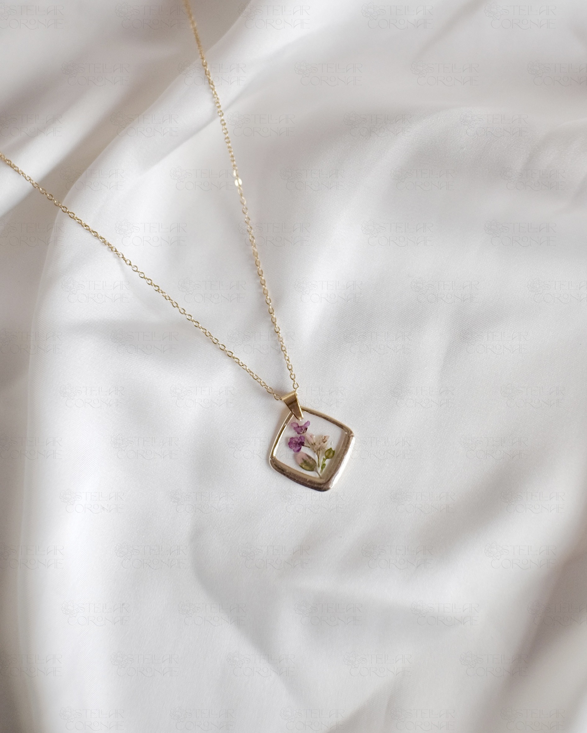 StellarCoronae - Necklace Gold Big