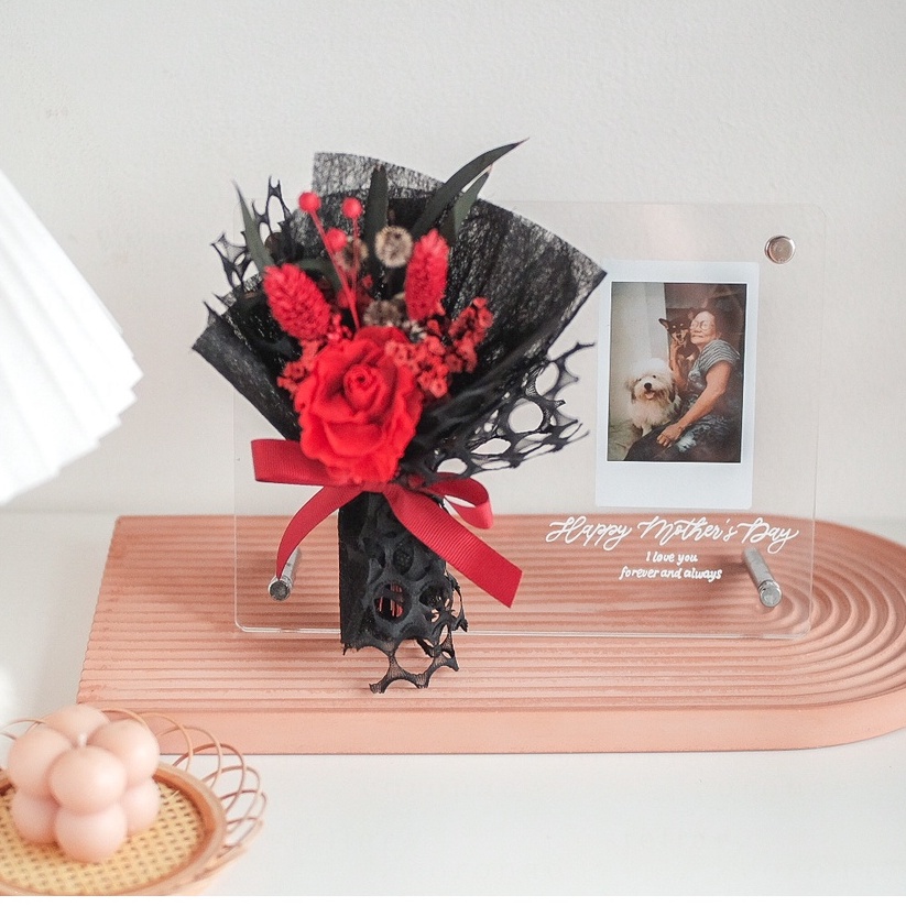 Mini Bouquet on Acrylic A5 | Bingkai Tulisan/Foto Bouquet Bunga Kering | Hadiah Custom Hiasan Meja