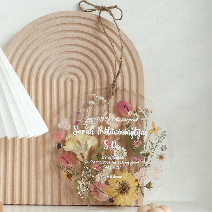 20cm Circle Pristine Hanging | Bingkai Tulisan/Foto Bunga Kering | Hadiah Custom Hiasan Dinding