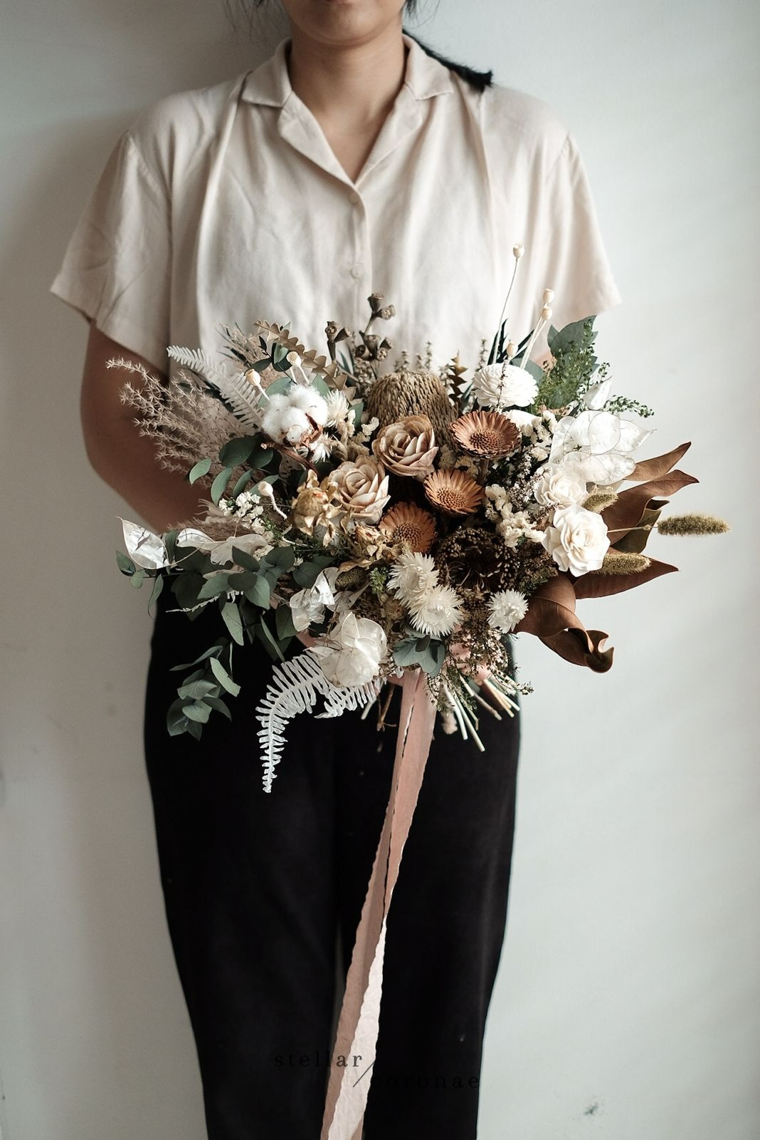 StellarCoronae - Large Hand Bouquet