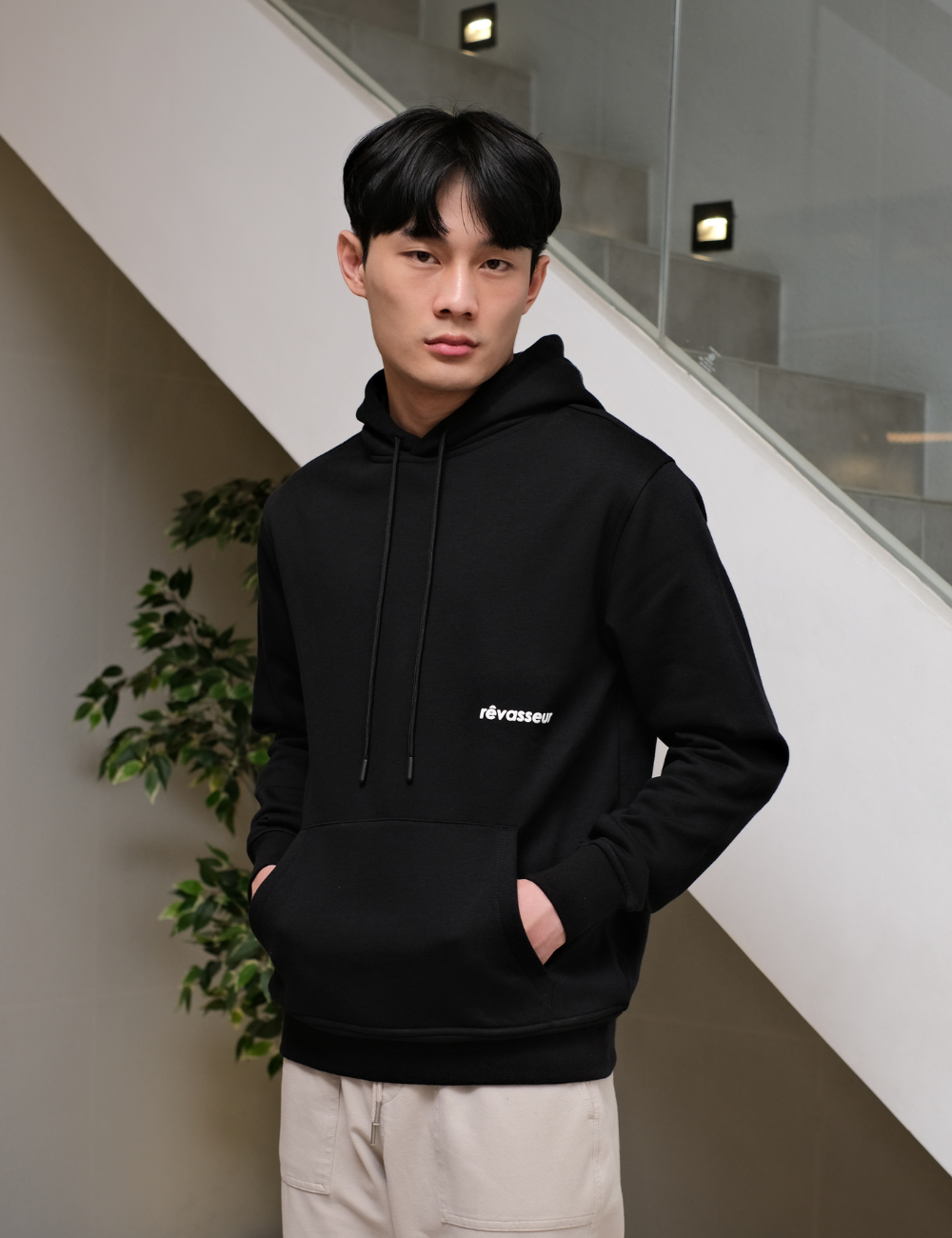 Revasseur Pullover Hoodie Obsidian Black
