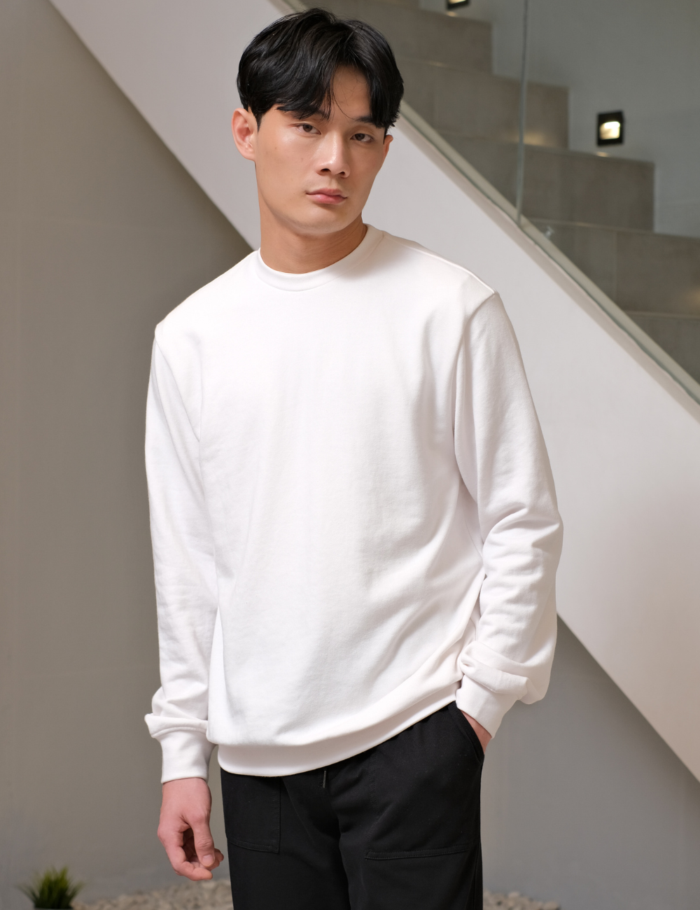 Base Solid Sweatshirt White