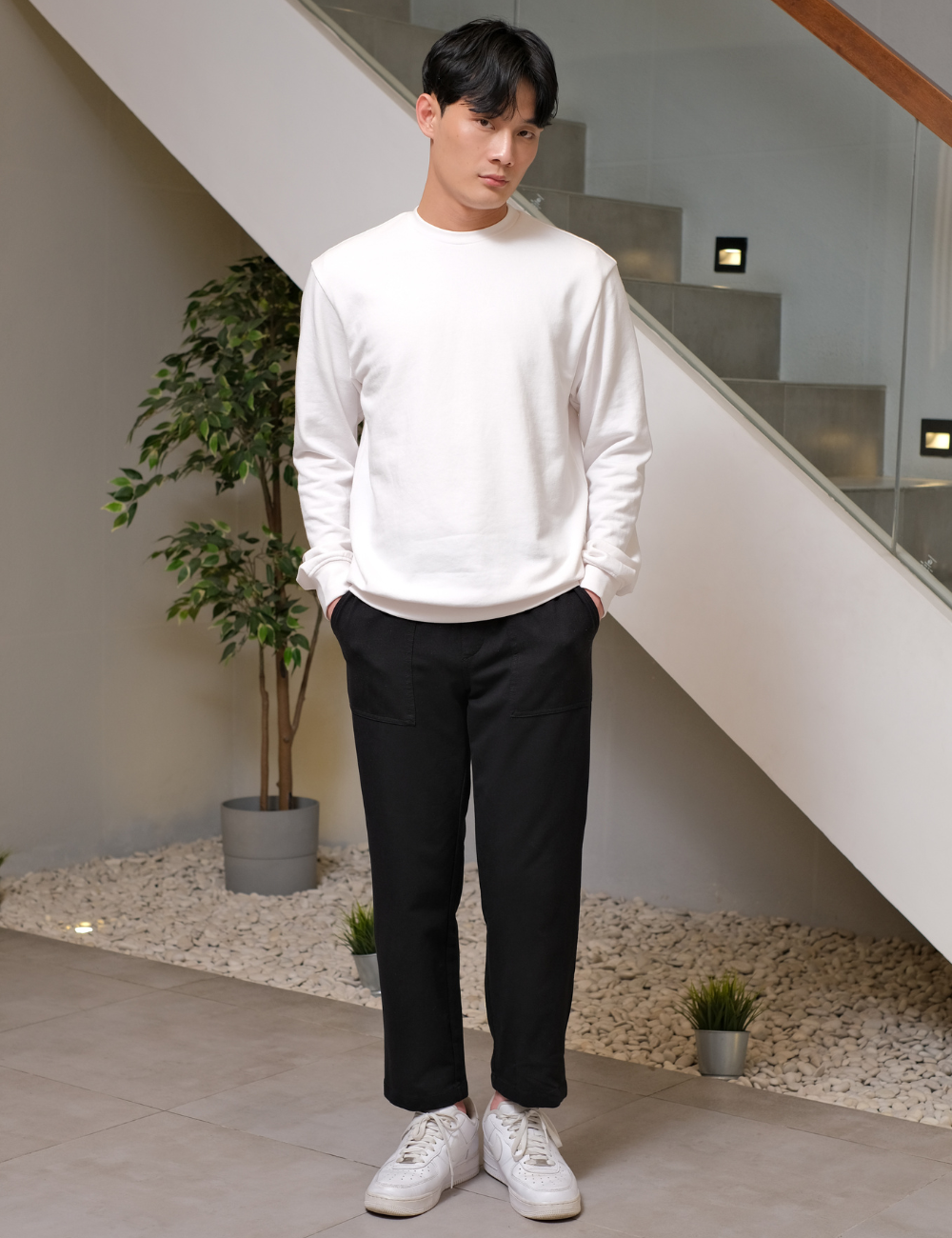Base Solid Sweatshirt White