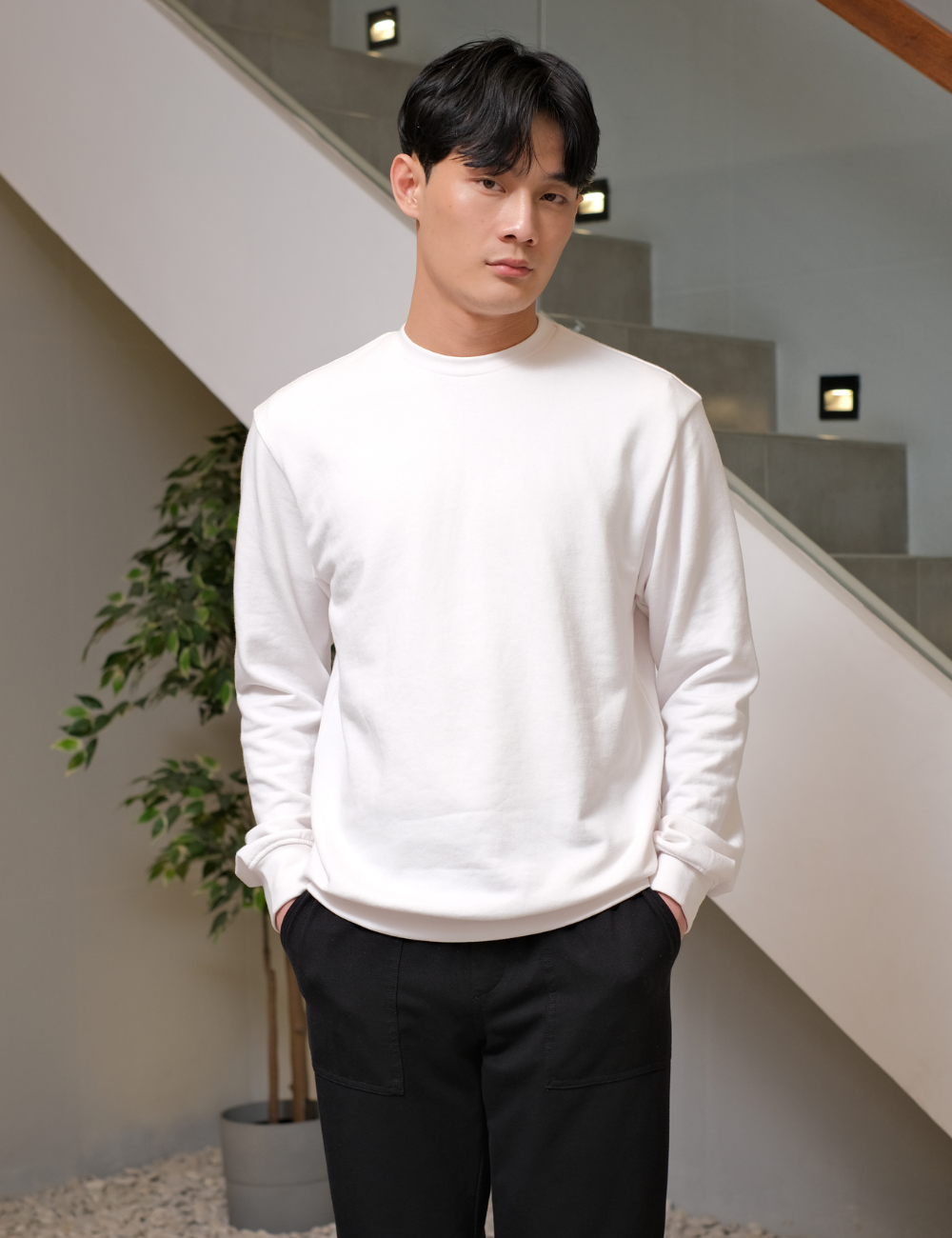 Base Solid Sweatshirt White