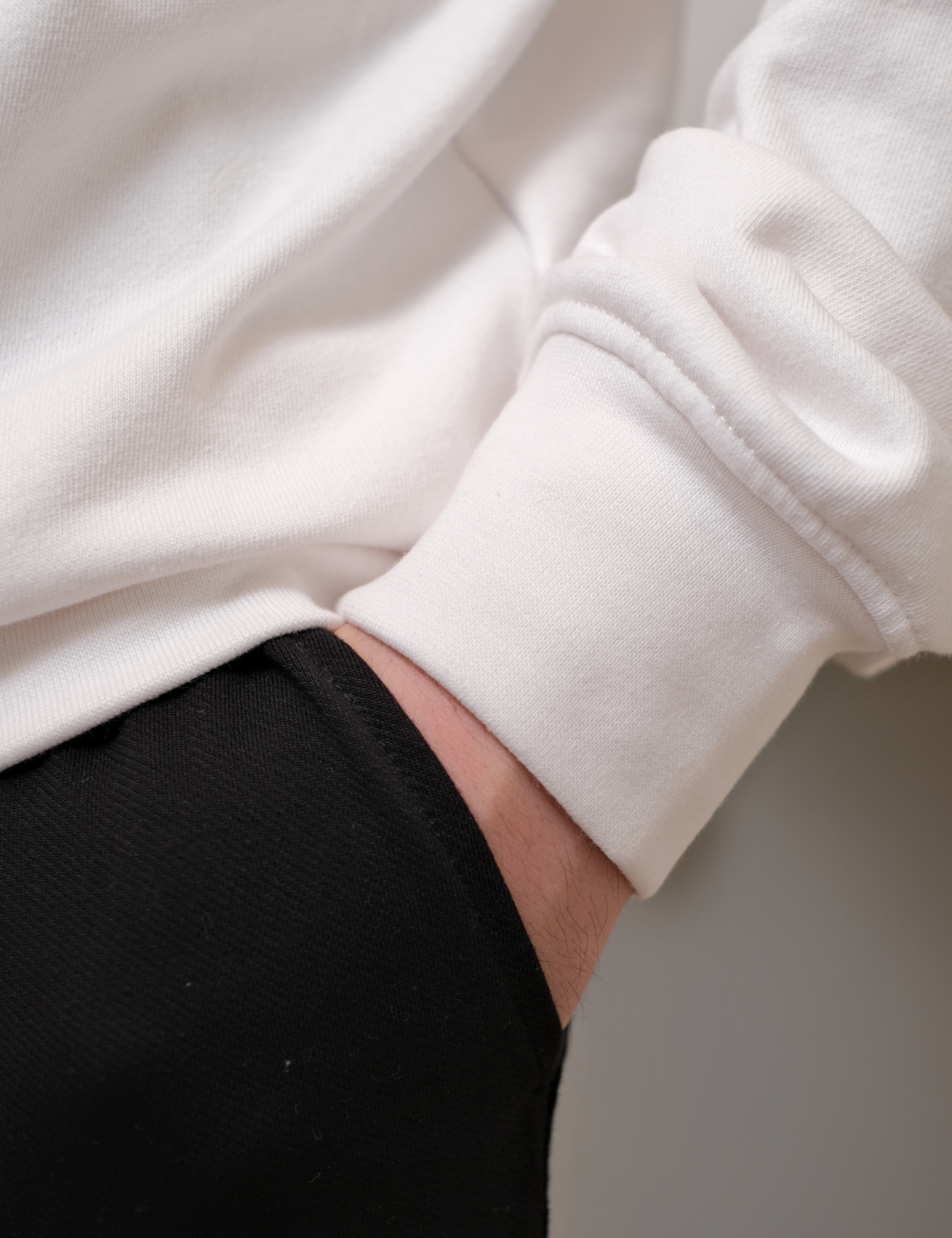 Base Solid Sweatshirt White