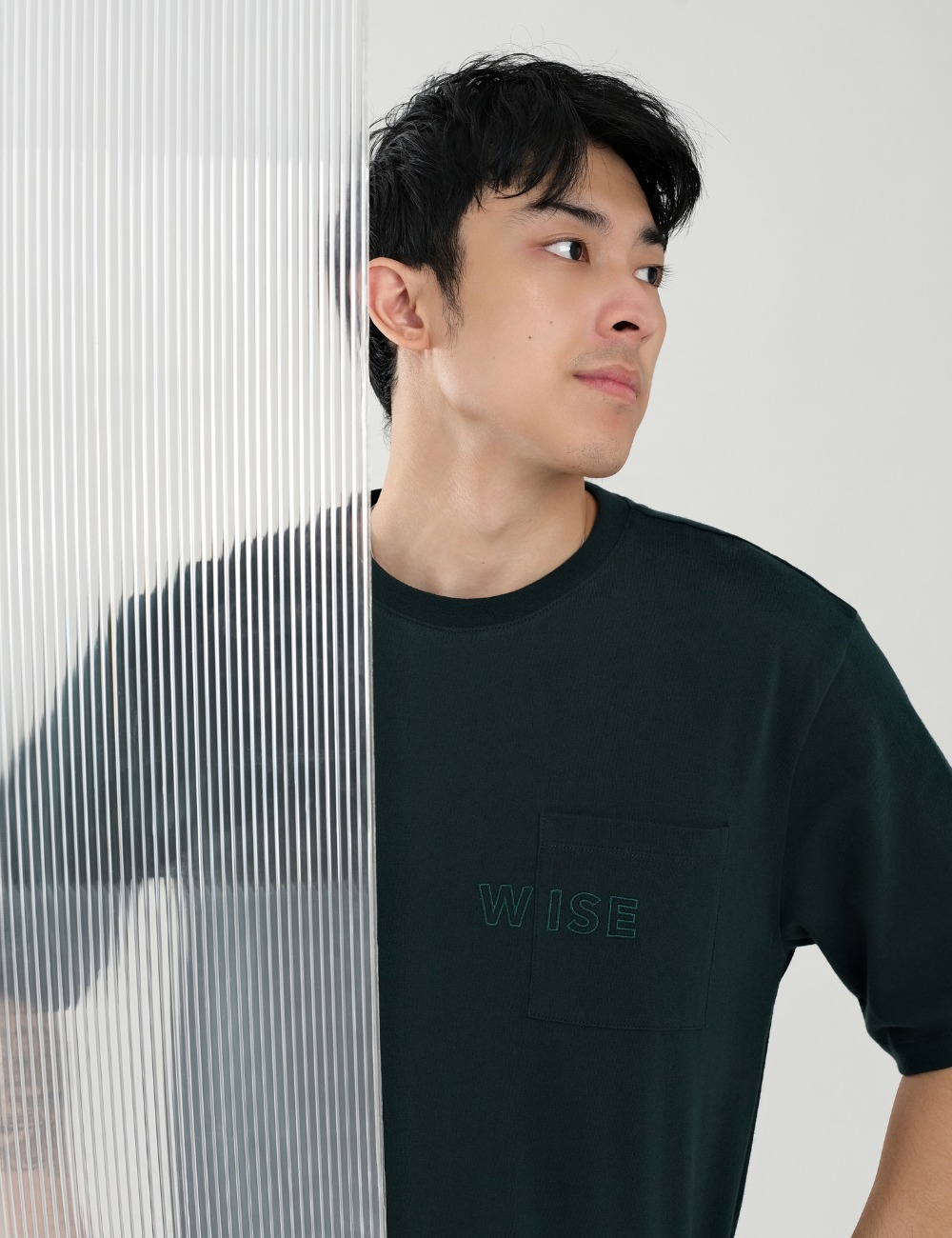 Words of Life "WISE" British Green T-shirt
