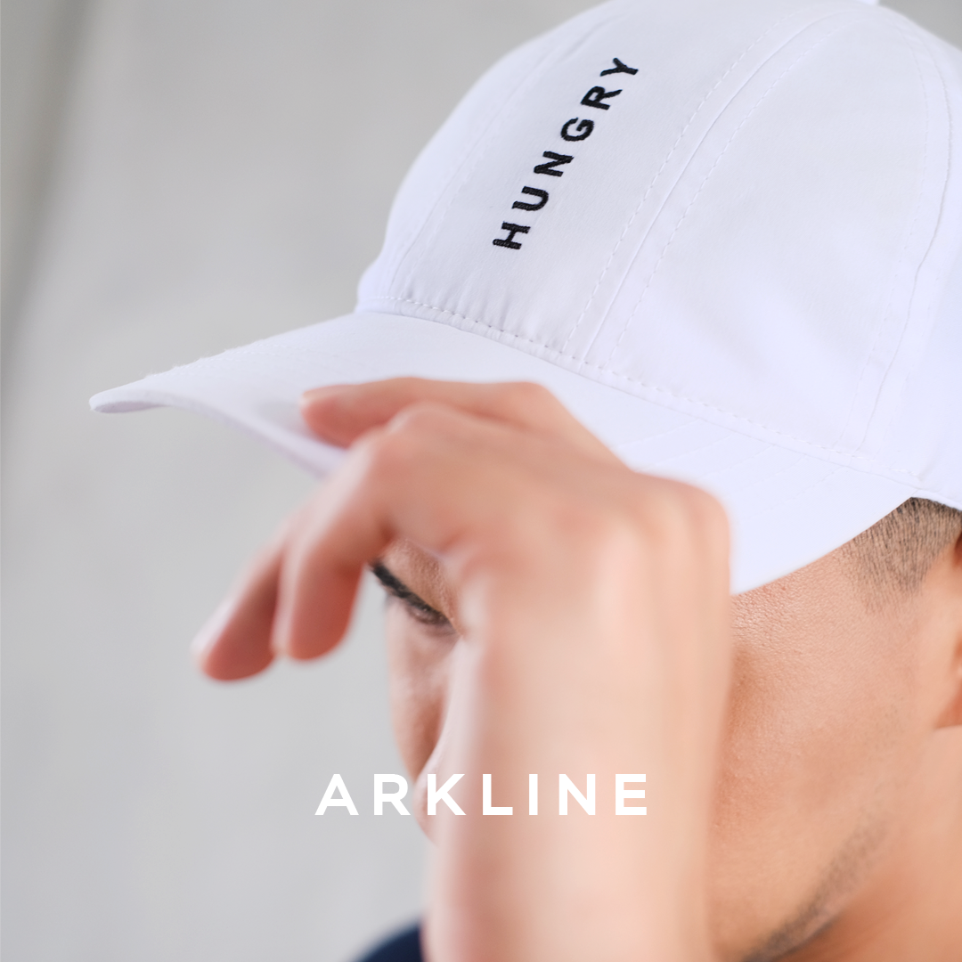 HUNGRY 7 Panels Cap White