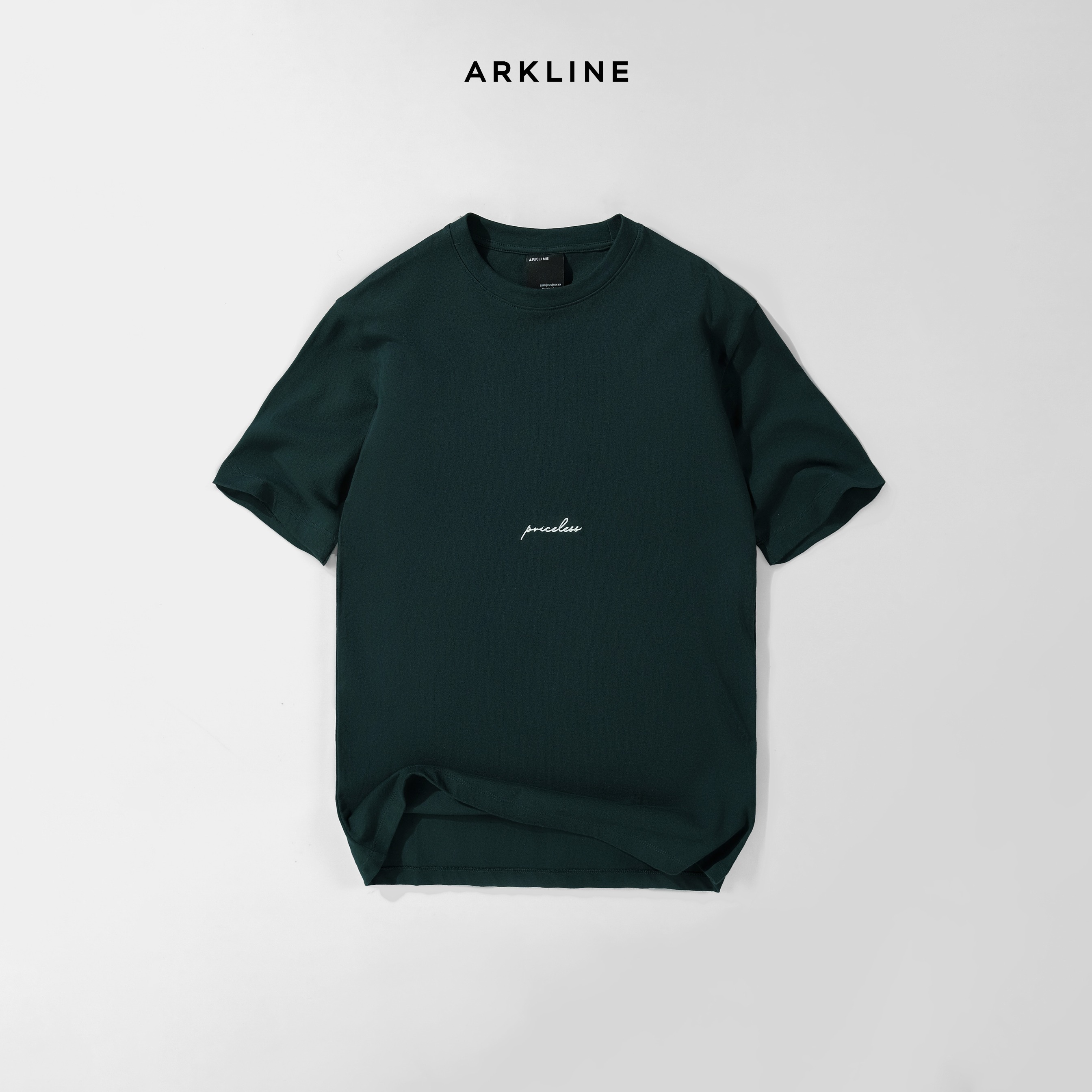 Arkline Family Script Priceless T-shirt British Green