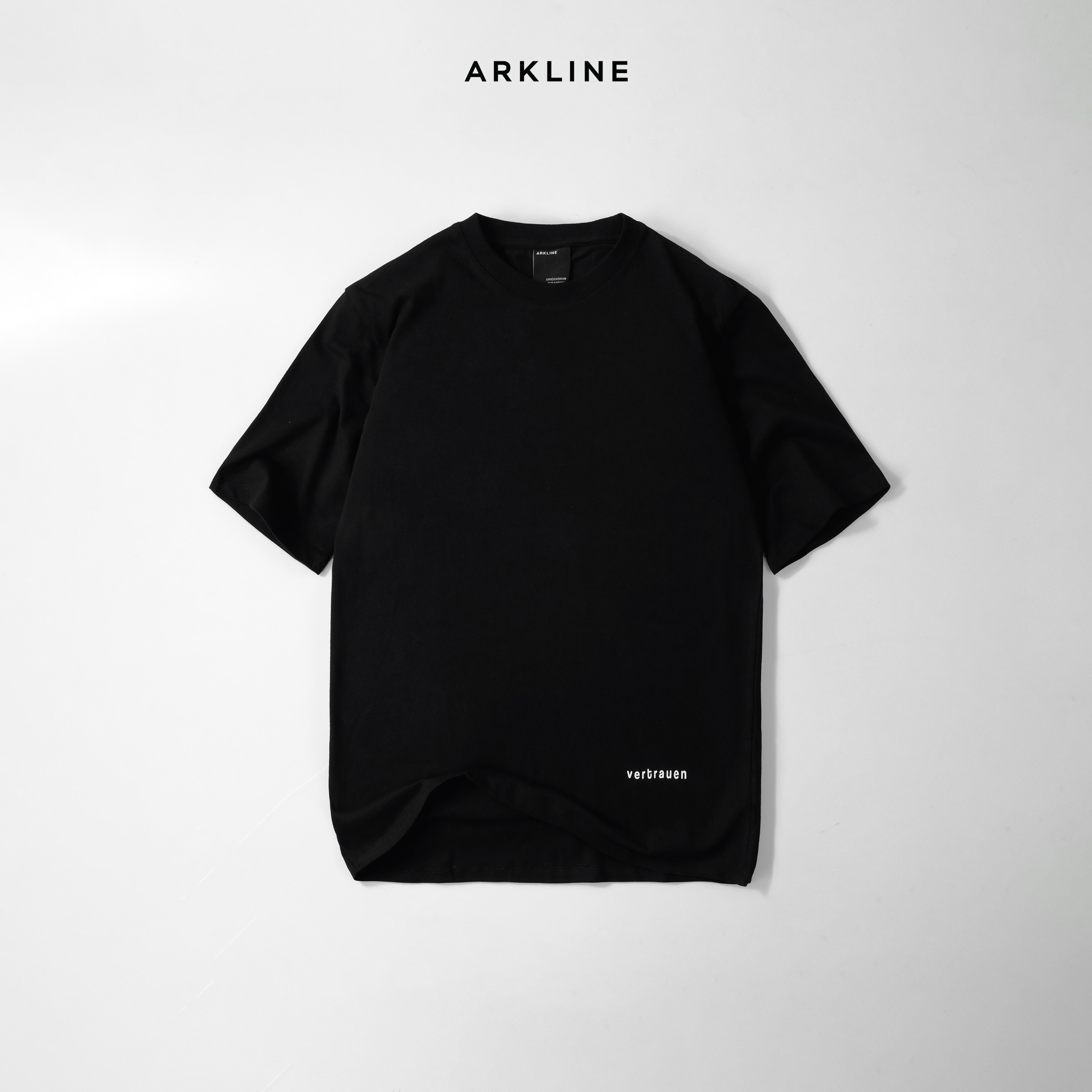 Arkline Vertrauen Tshirt Obsidian Black