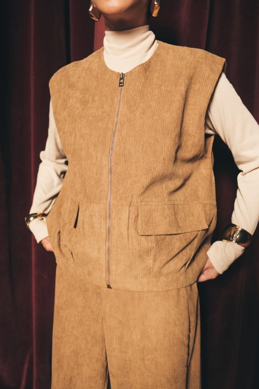 Image of Vio Vest Curdoray Cinnamon