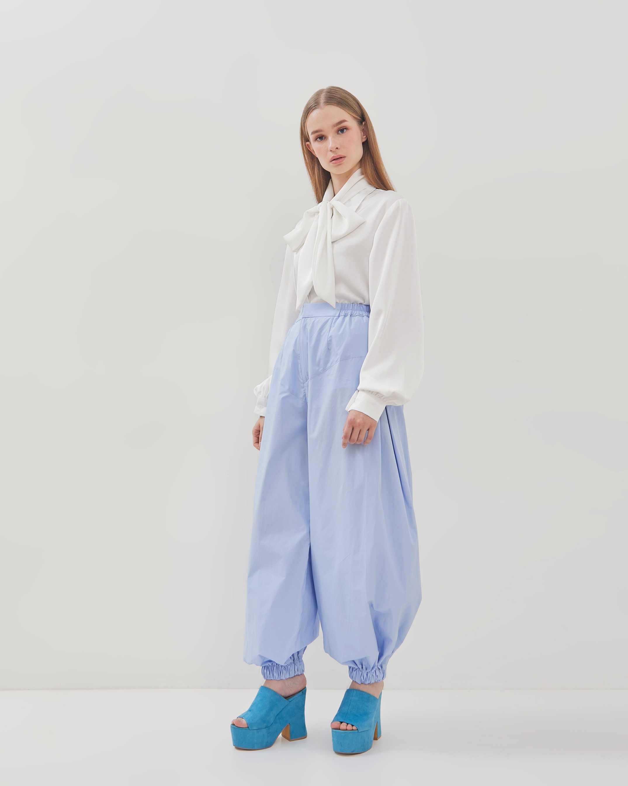 DALIA PANTS BABY BLUE