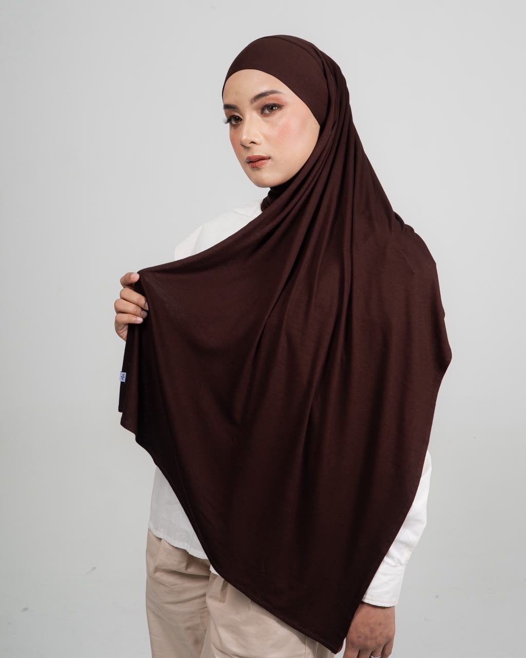 LIORA KHIBAN DARK CHOCO
