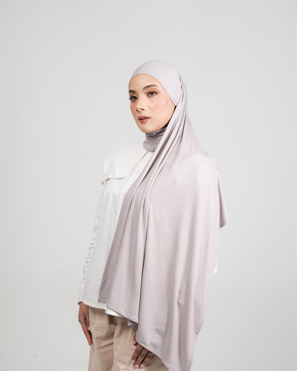 LIORA KHIBAN LIGHT GREY