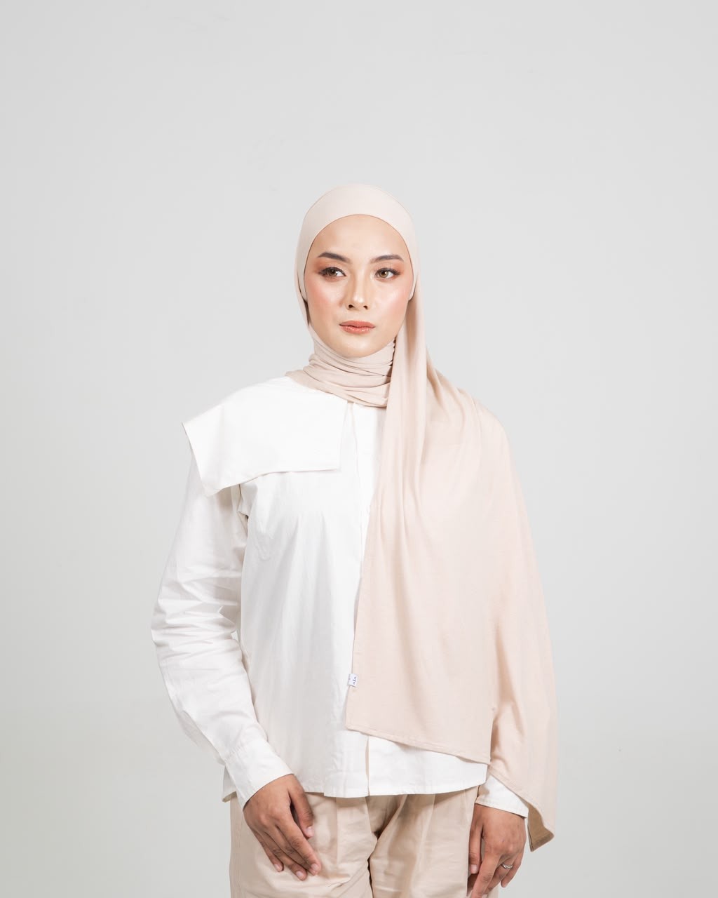 LIORA KHIBAN BEIGE
