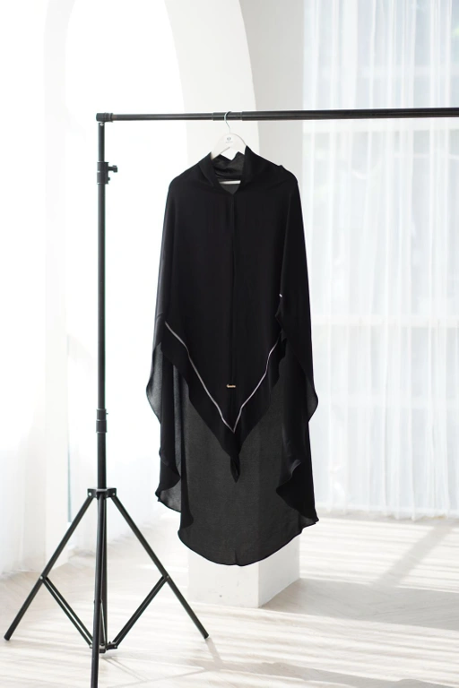 Image of Khimar Ivy