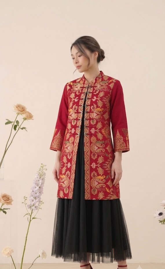 Outer Karenina 04 ( Songket Bali )